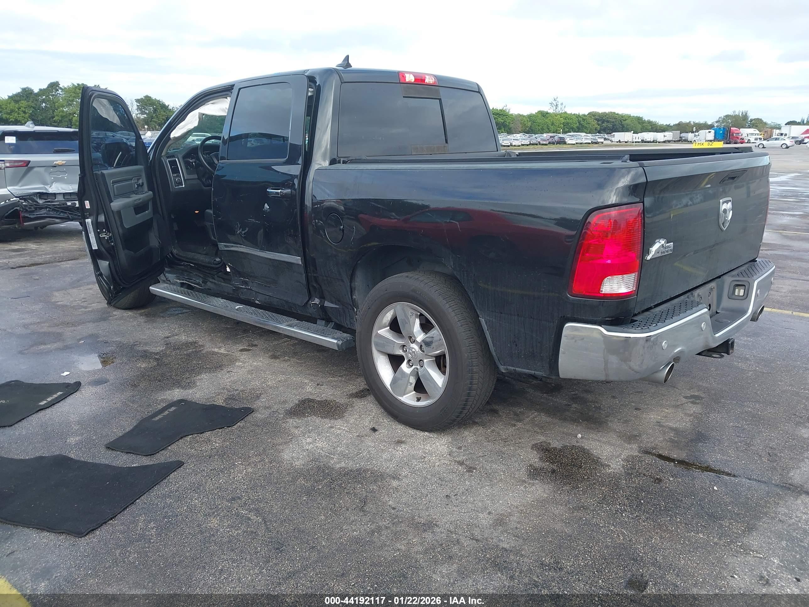 RAM 1500 image 3