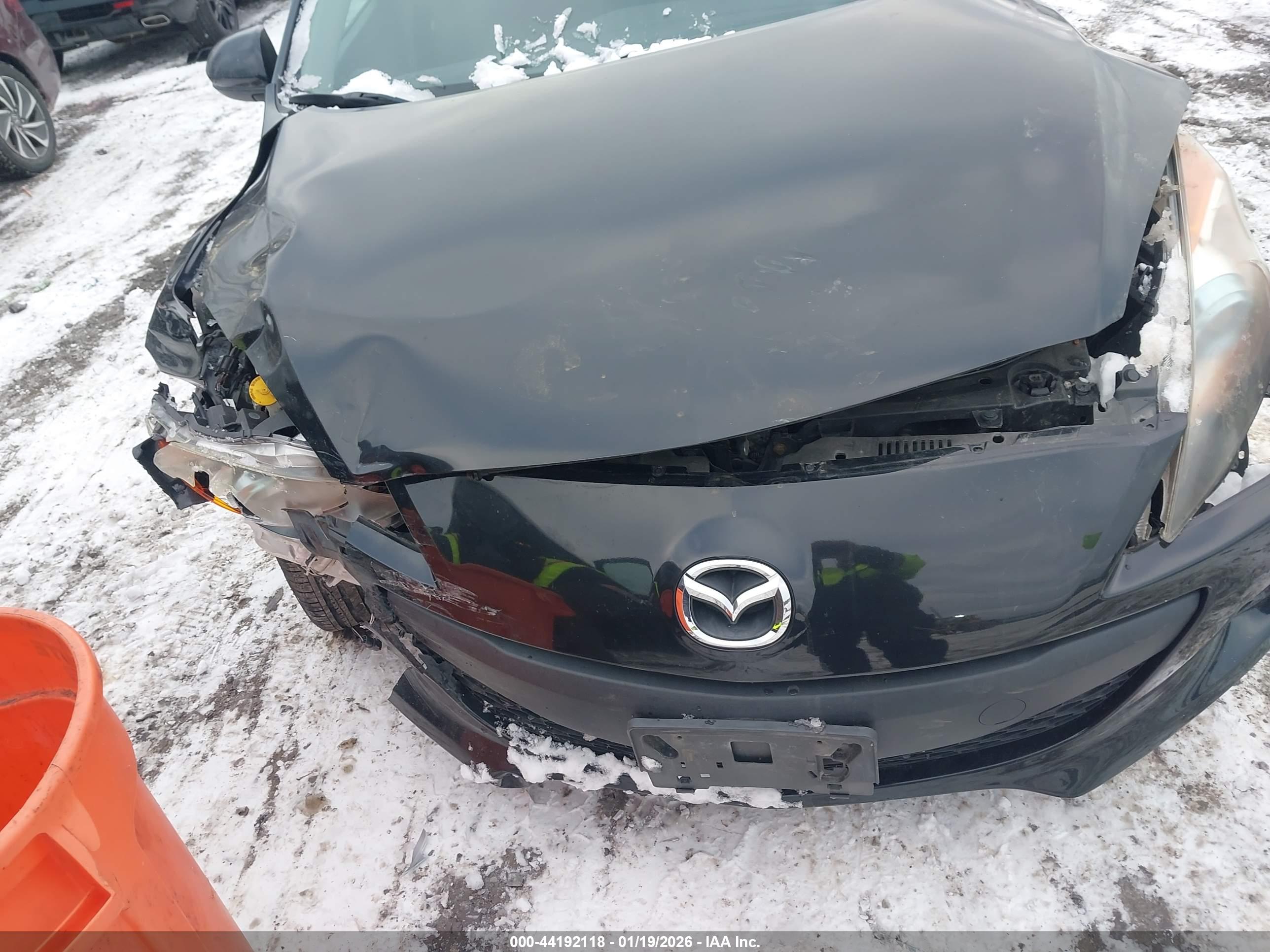 MAZDA MAZDA3 image 6