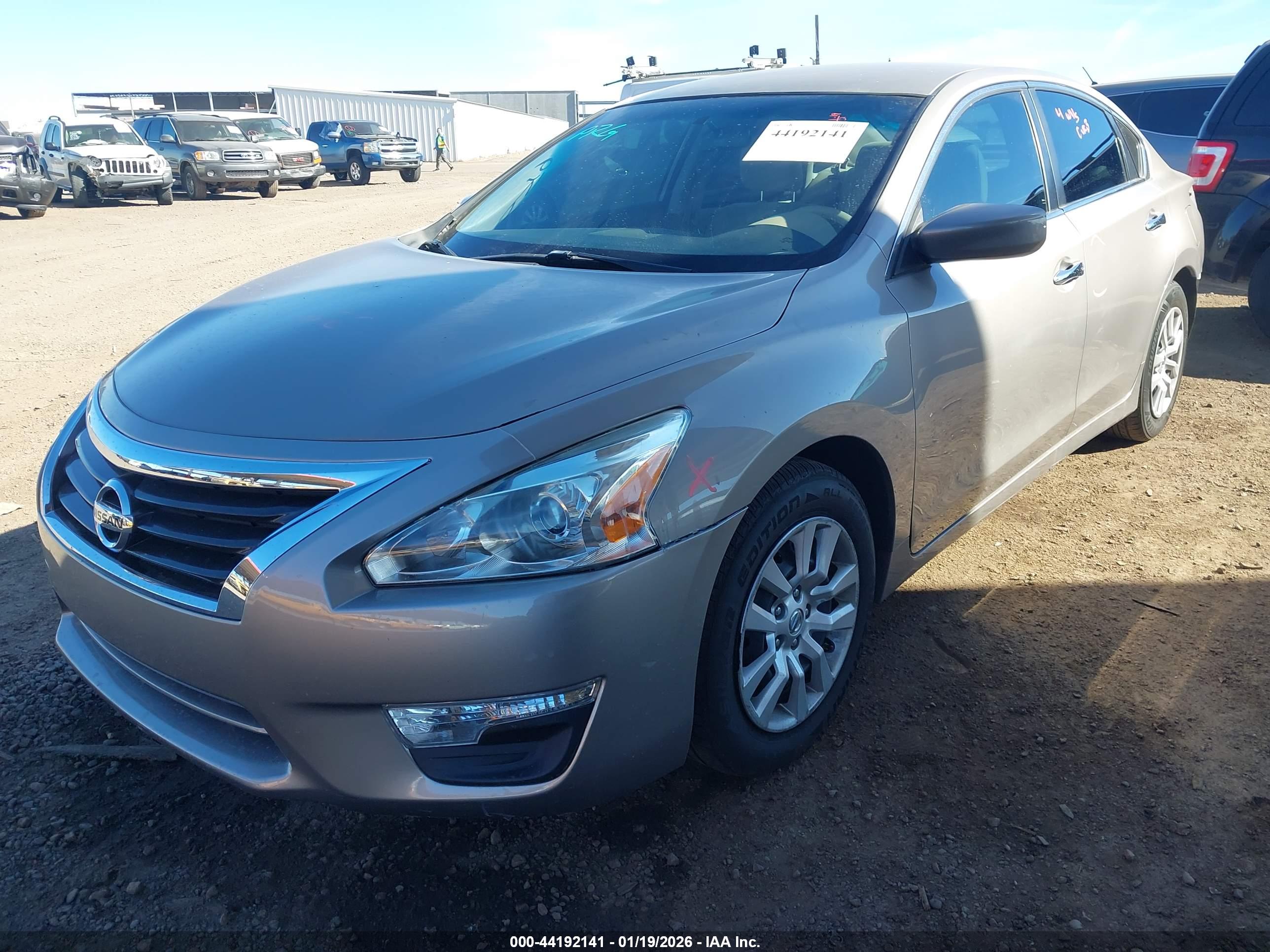 NISSAN ALTIMA image 2