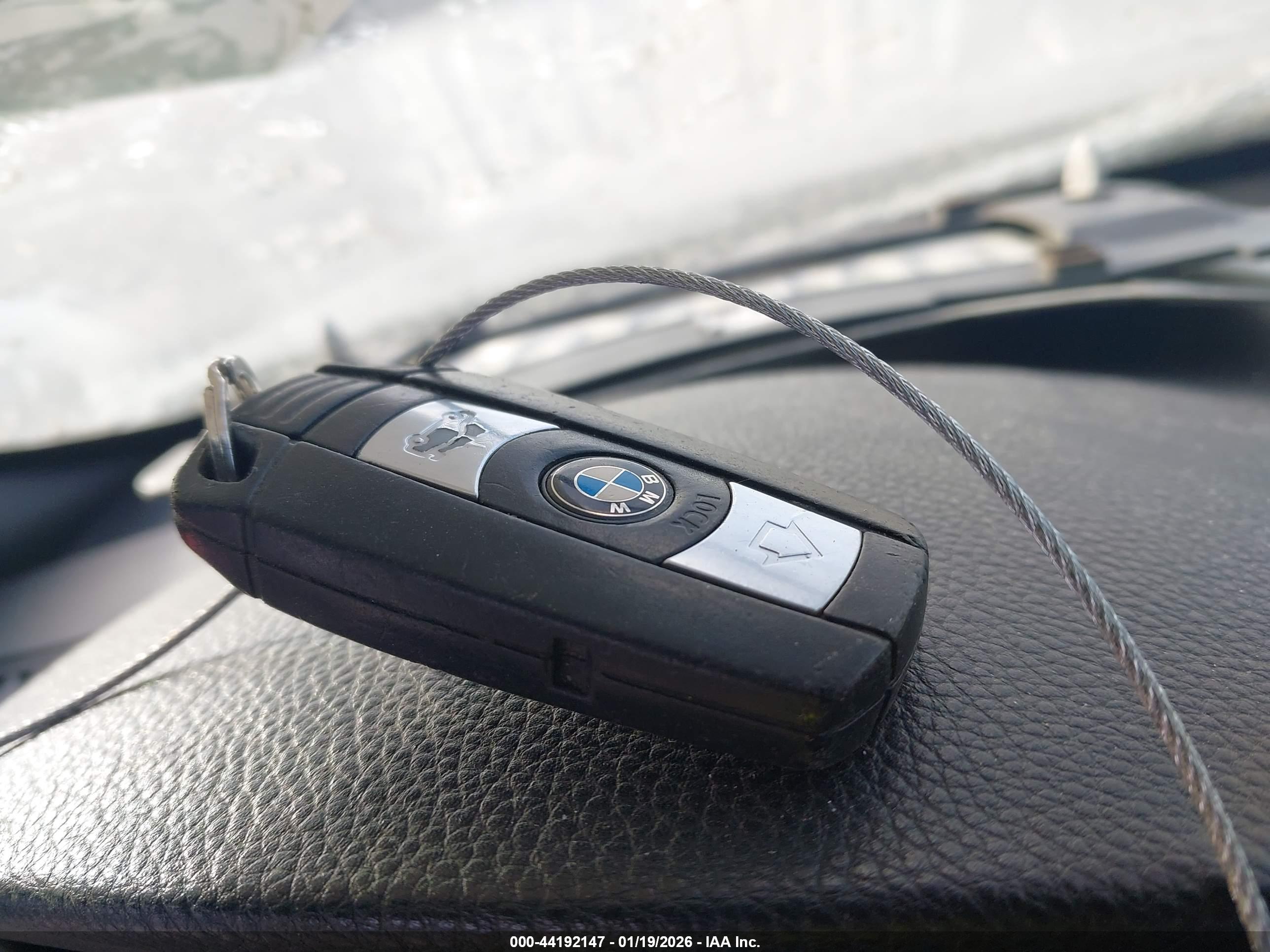 BMW 328I image 11