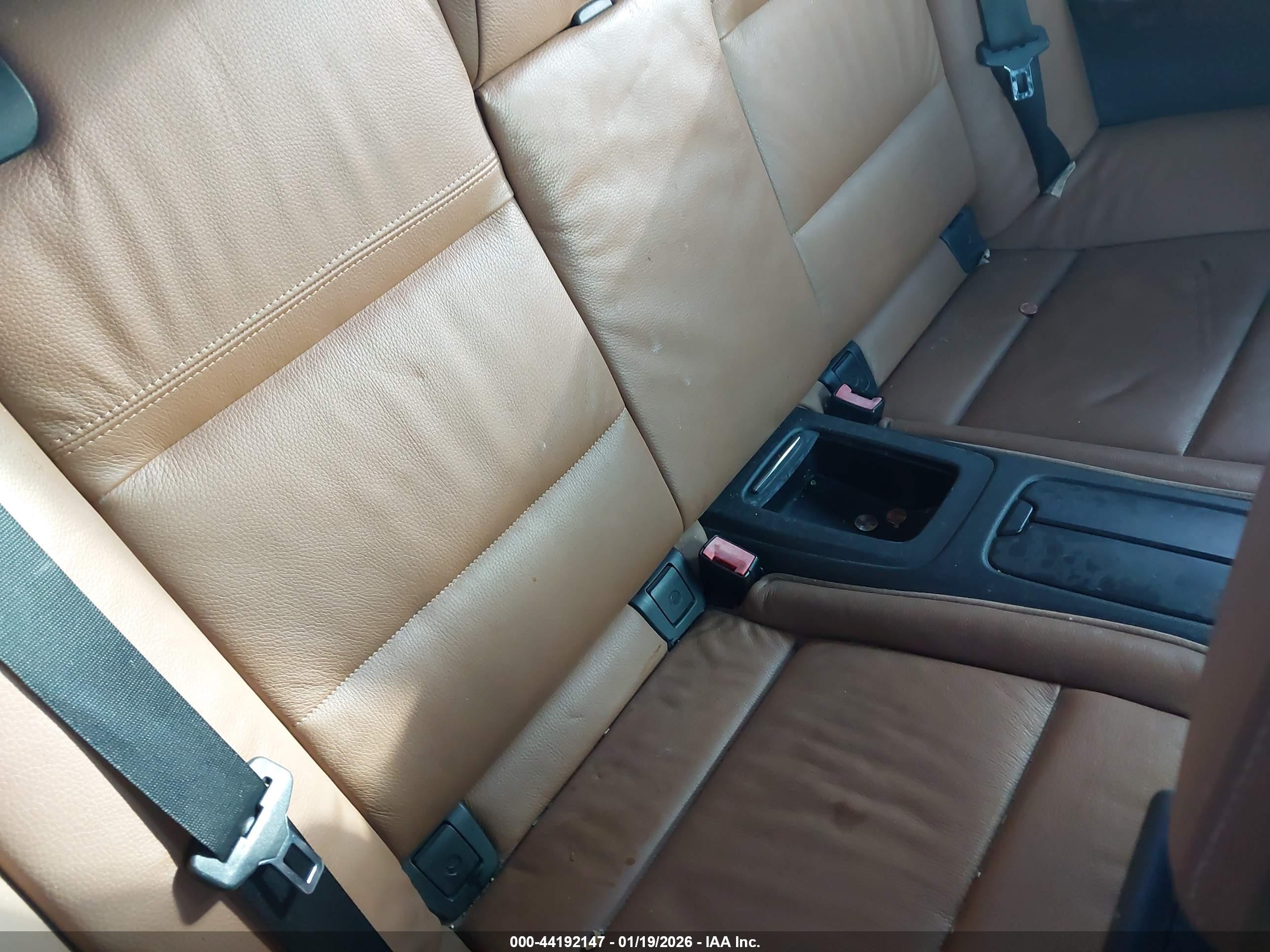 BMW 328I image 8