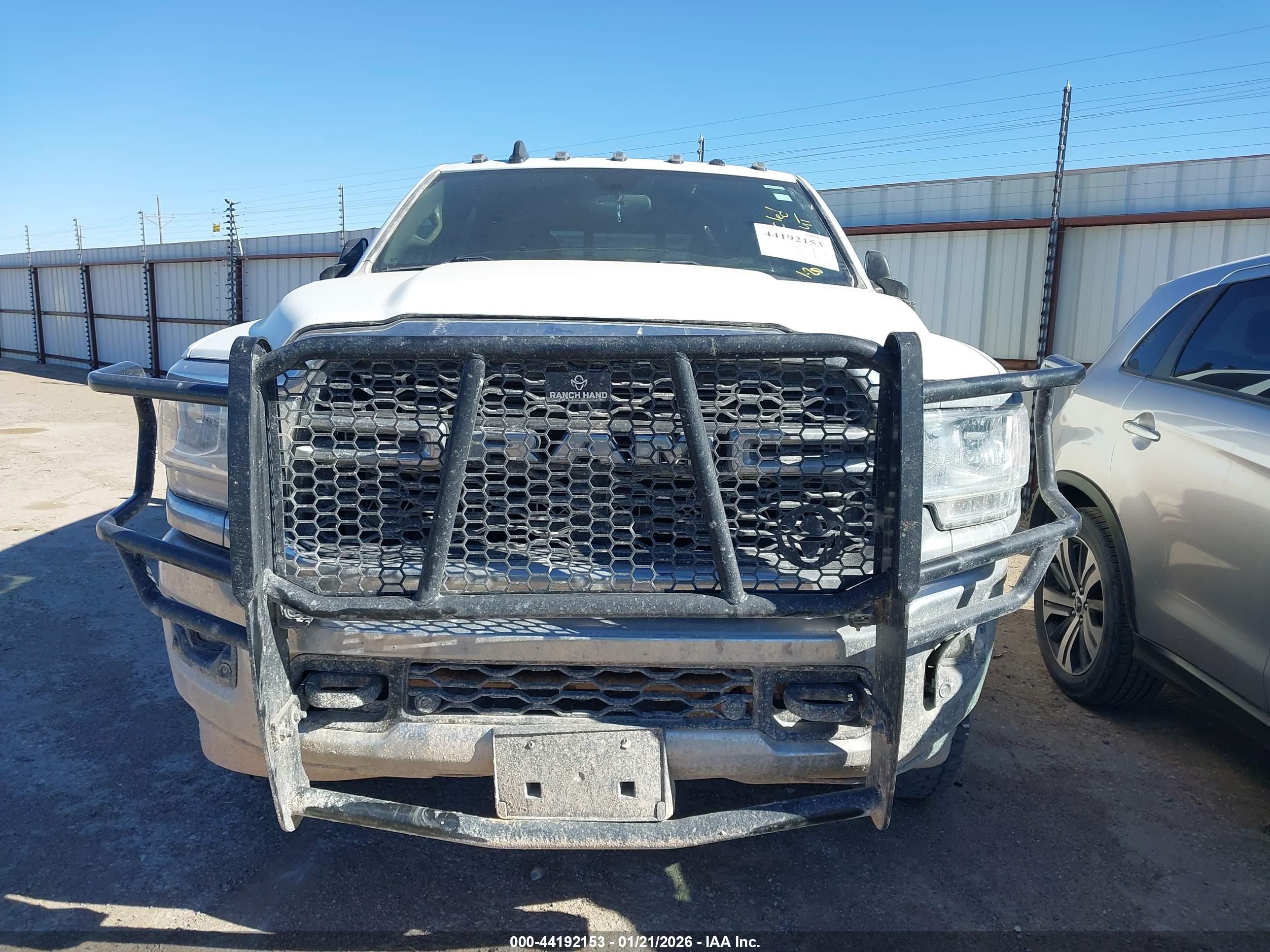 RAM 2500 image 6