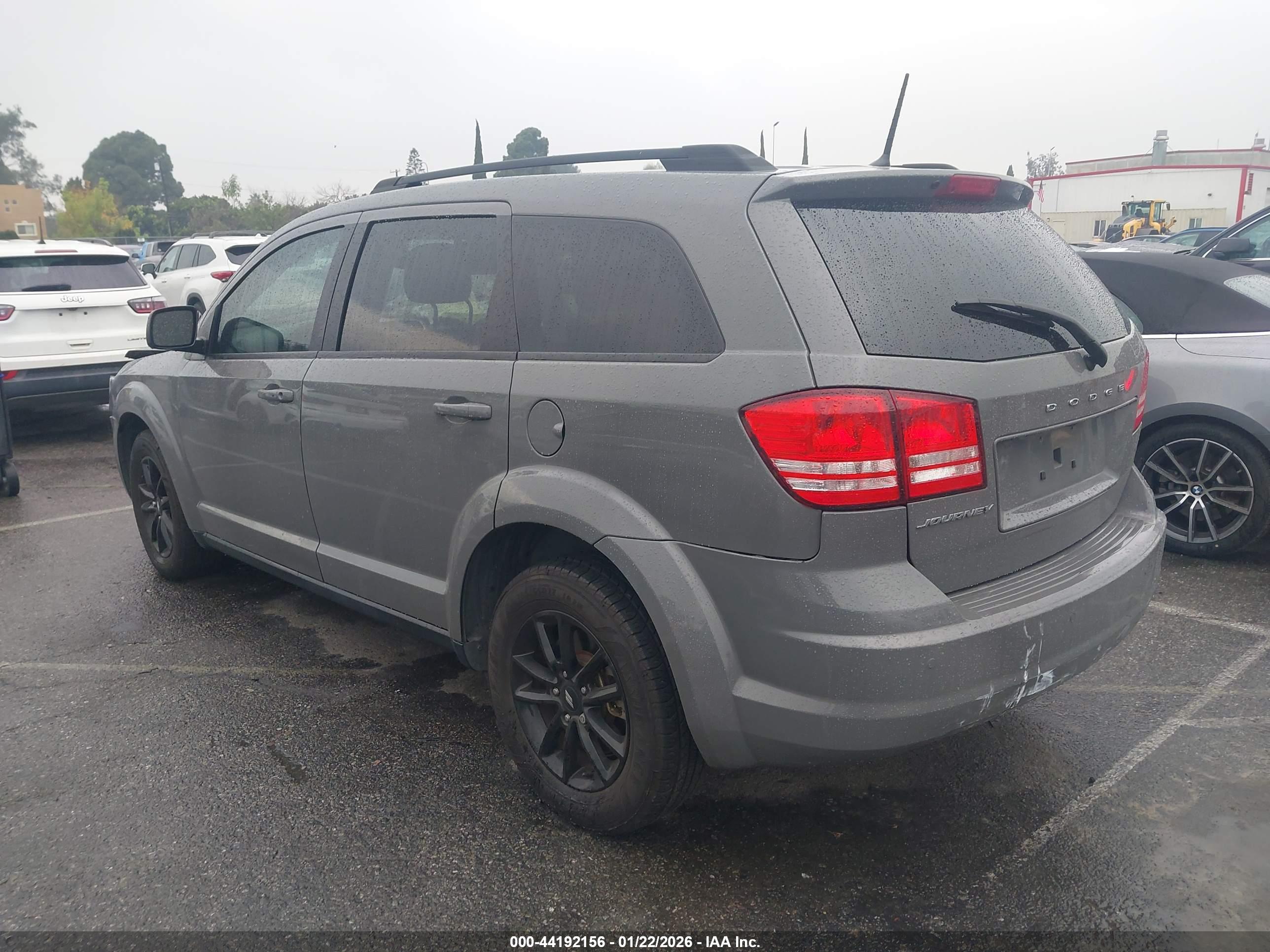 DODGE JOURNEY image 3