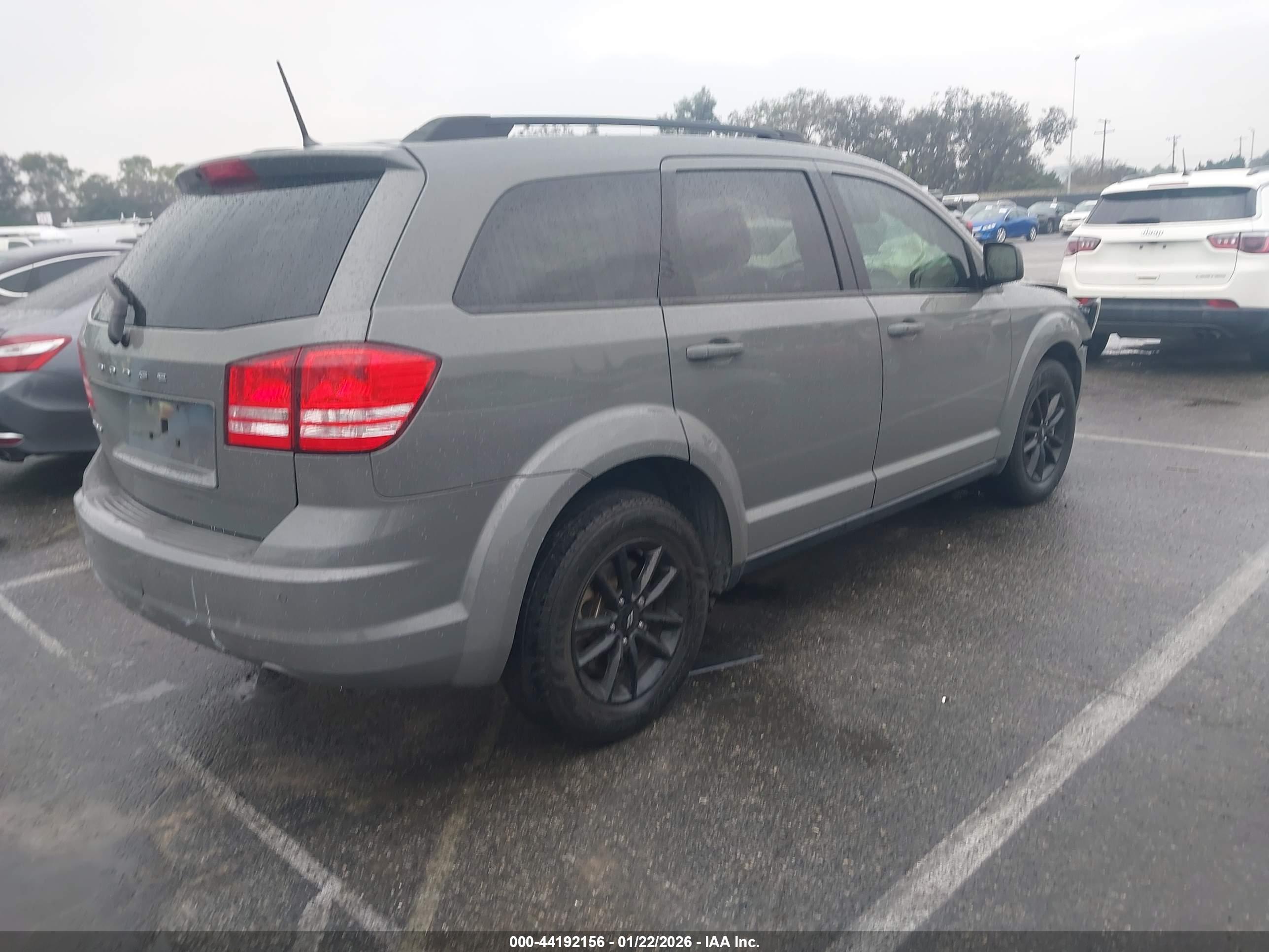 DODGE JOURNEY image 4