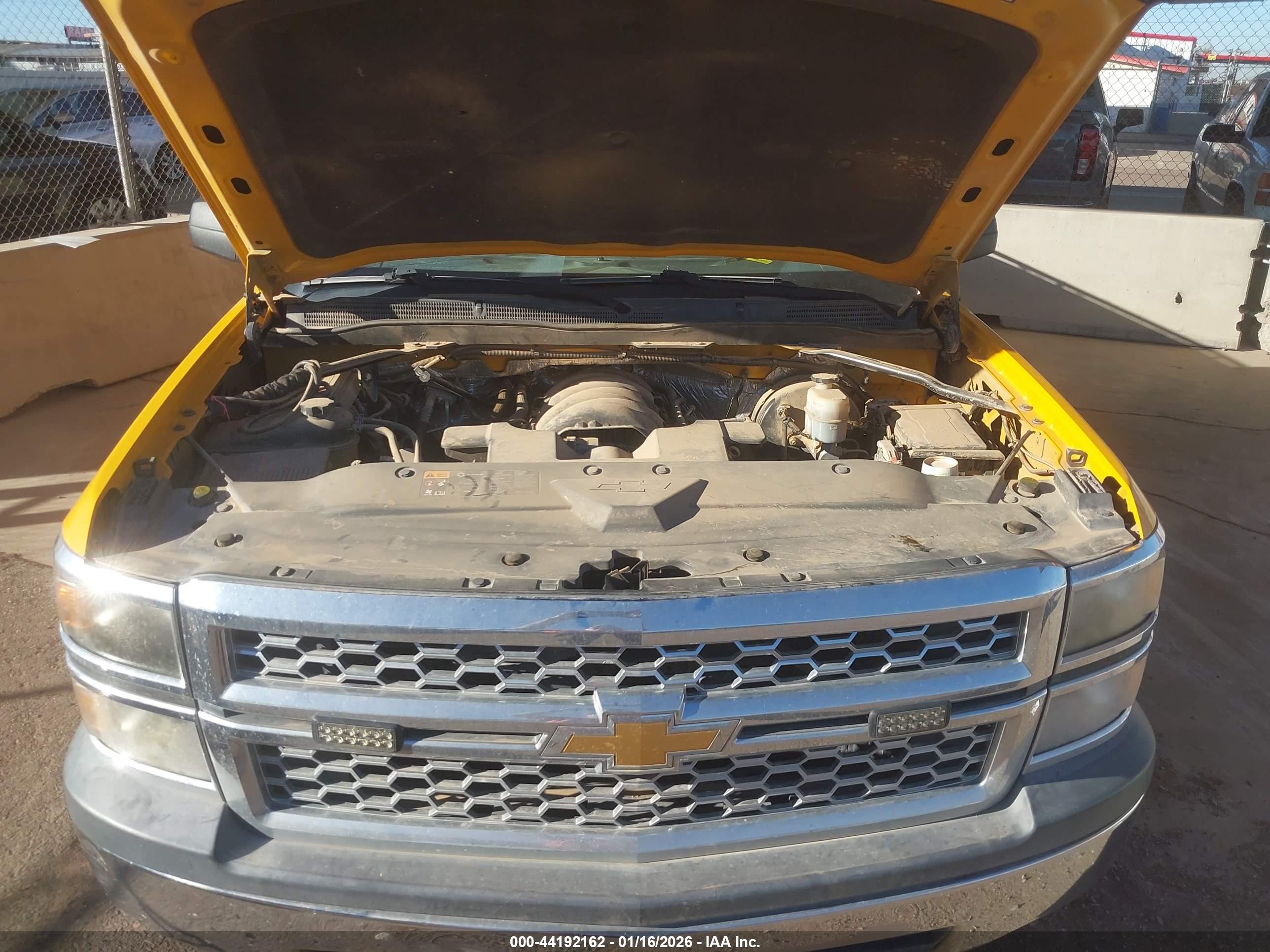 CHEVROLET SILVERADO image 10