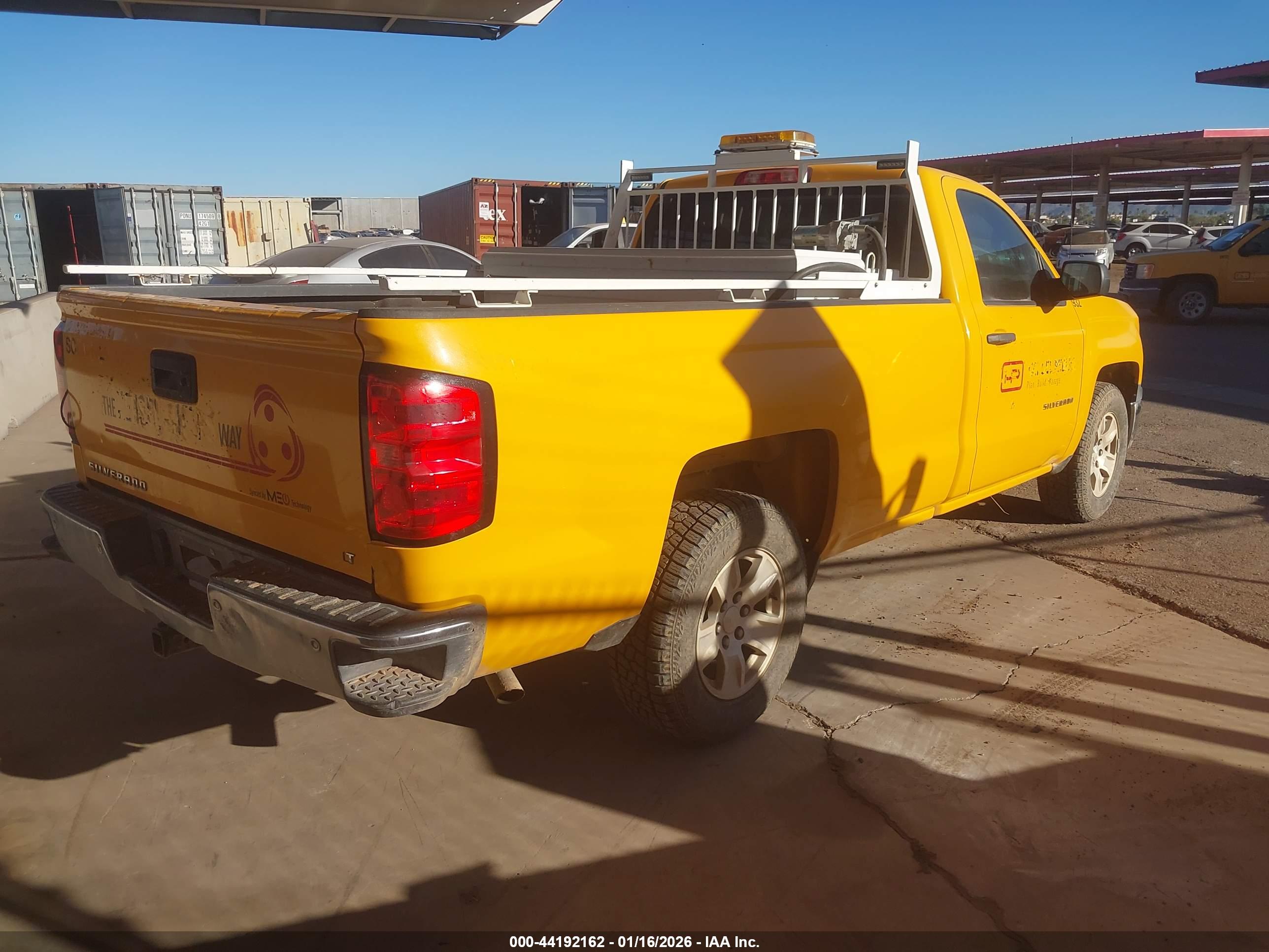 CHEVROLET SILVERADO image 4