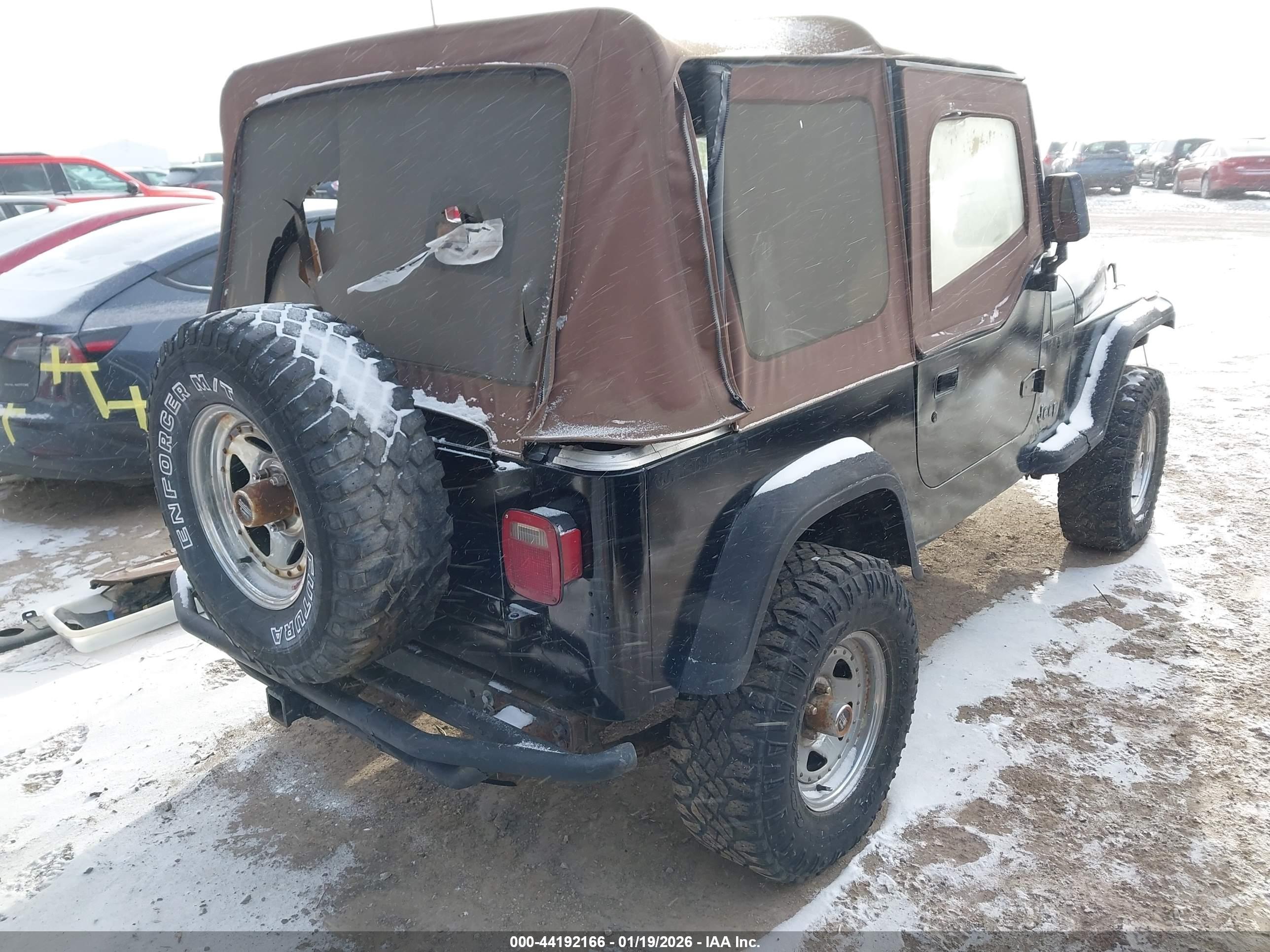 JEEP WRANGLER image 4