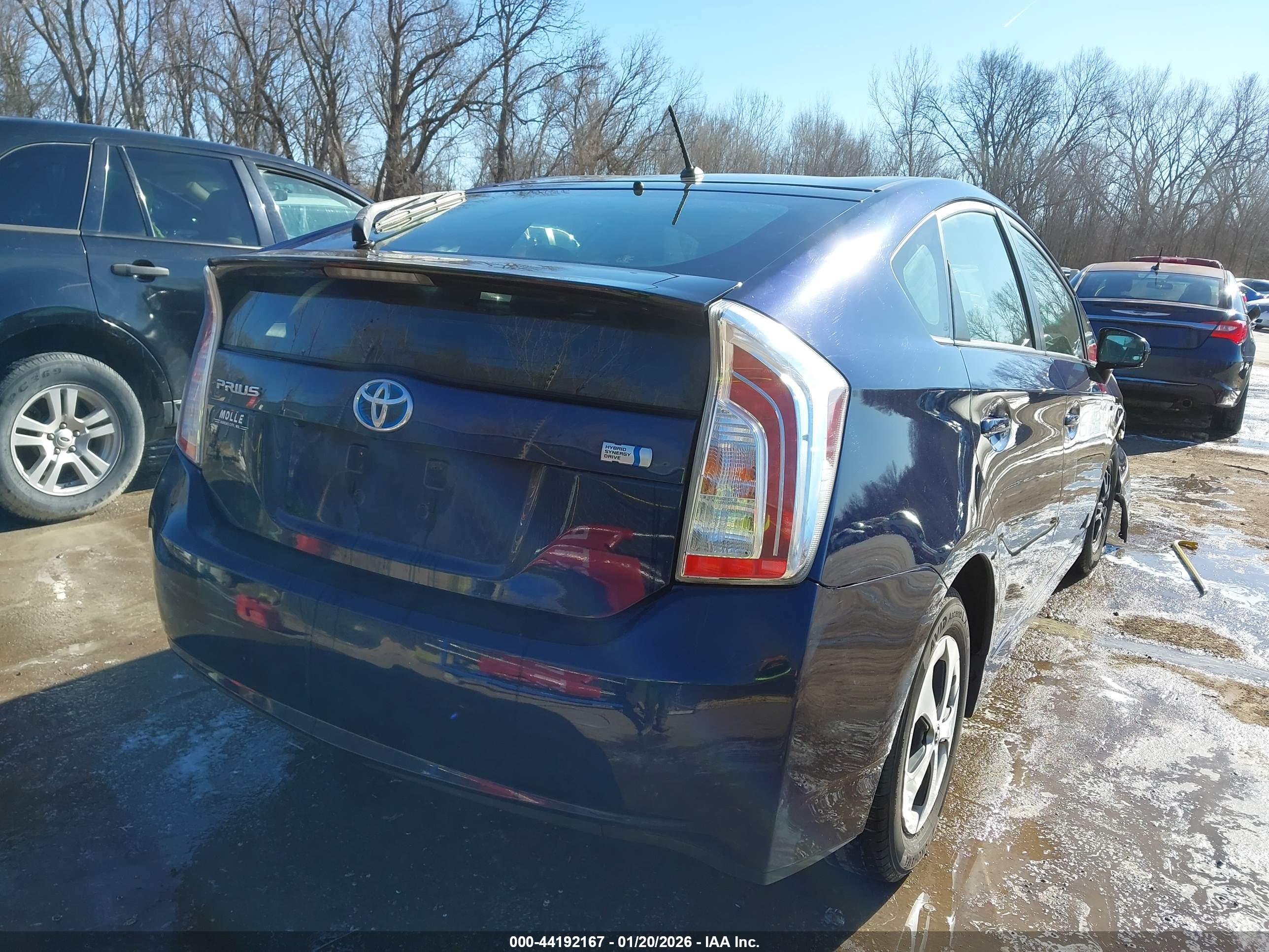 TOYOTA PRIUS image 4