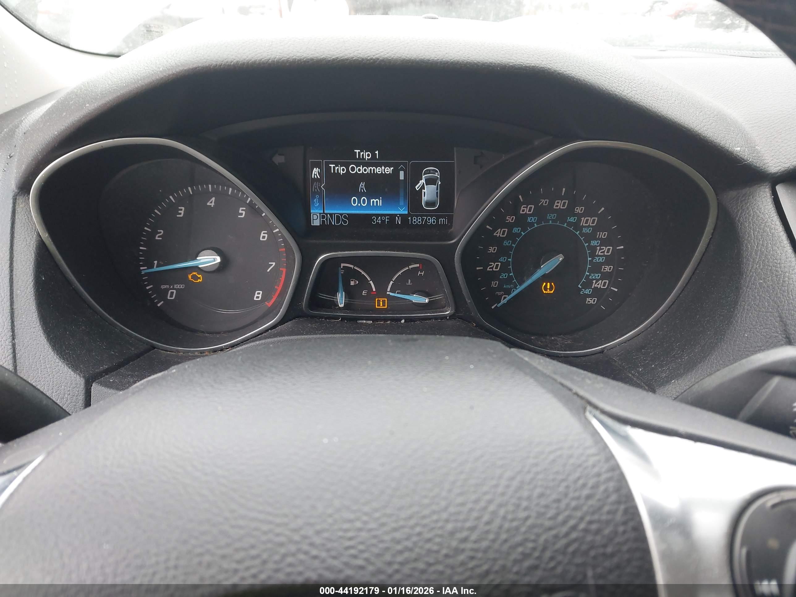 FORD FOCUS image 7