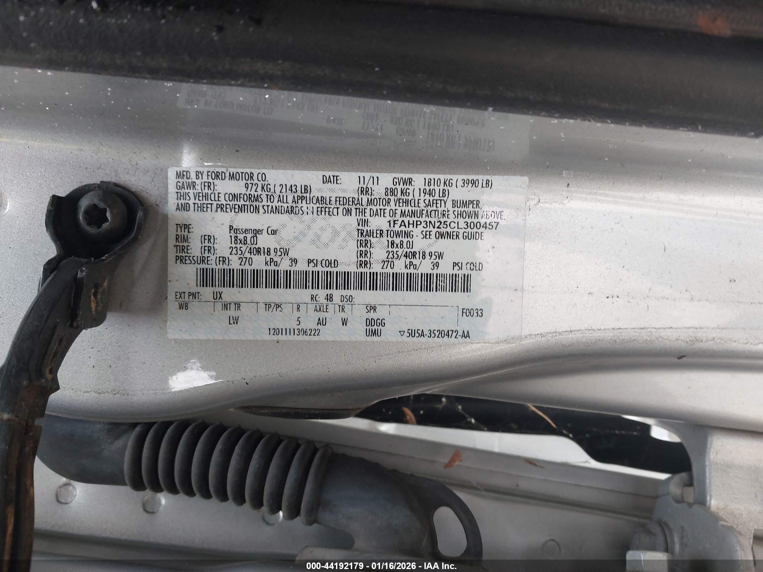 FORD FOCUS image 9