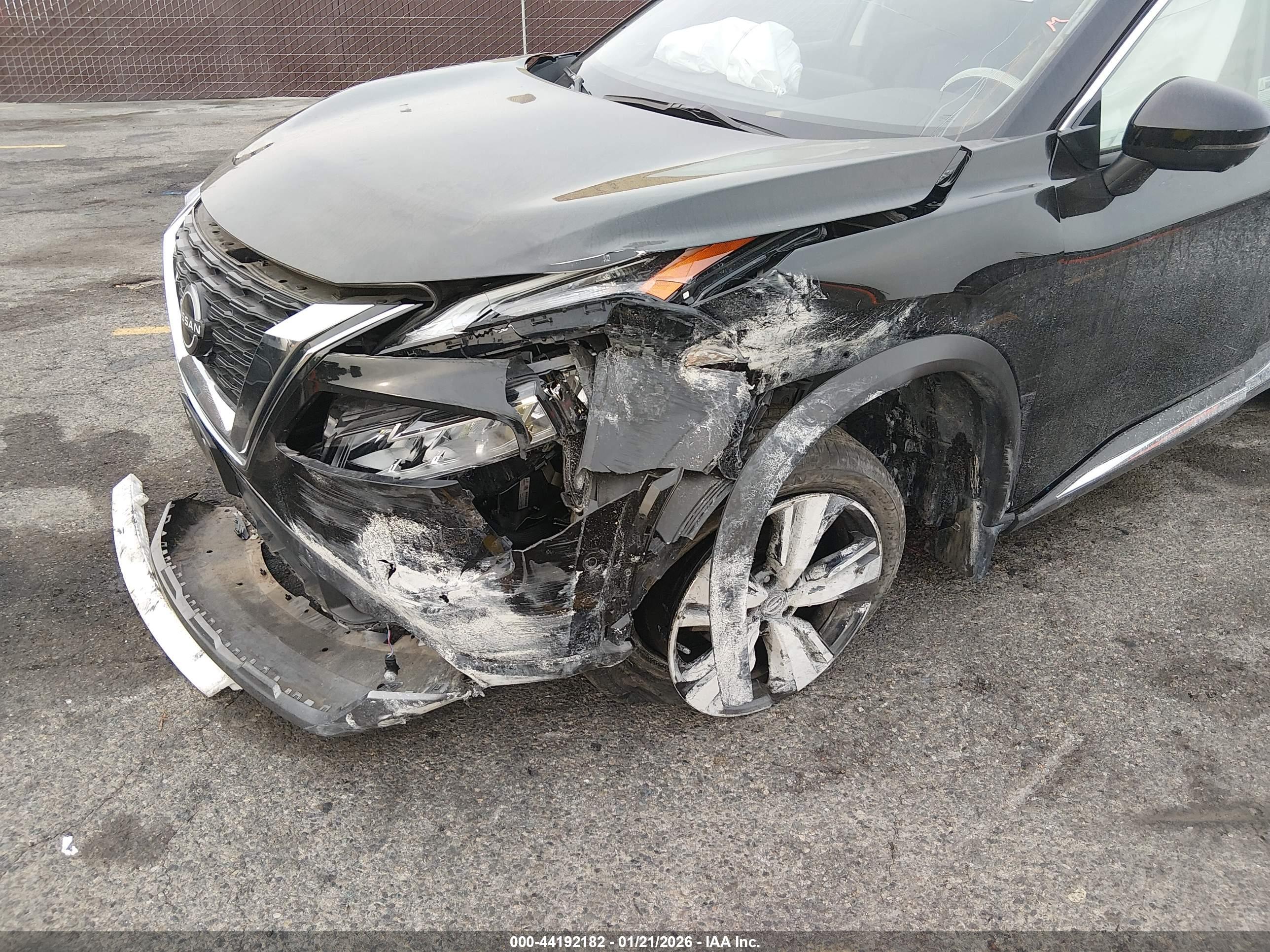 NISSAN ROGUE image 6