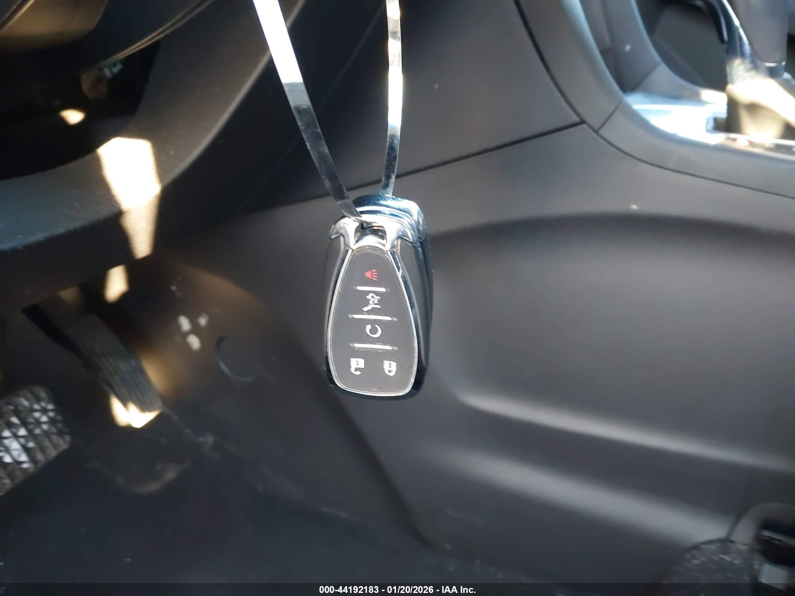 CHEVROLET EQUINOX image 11
