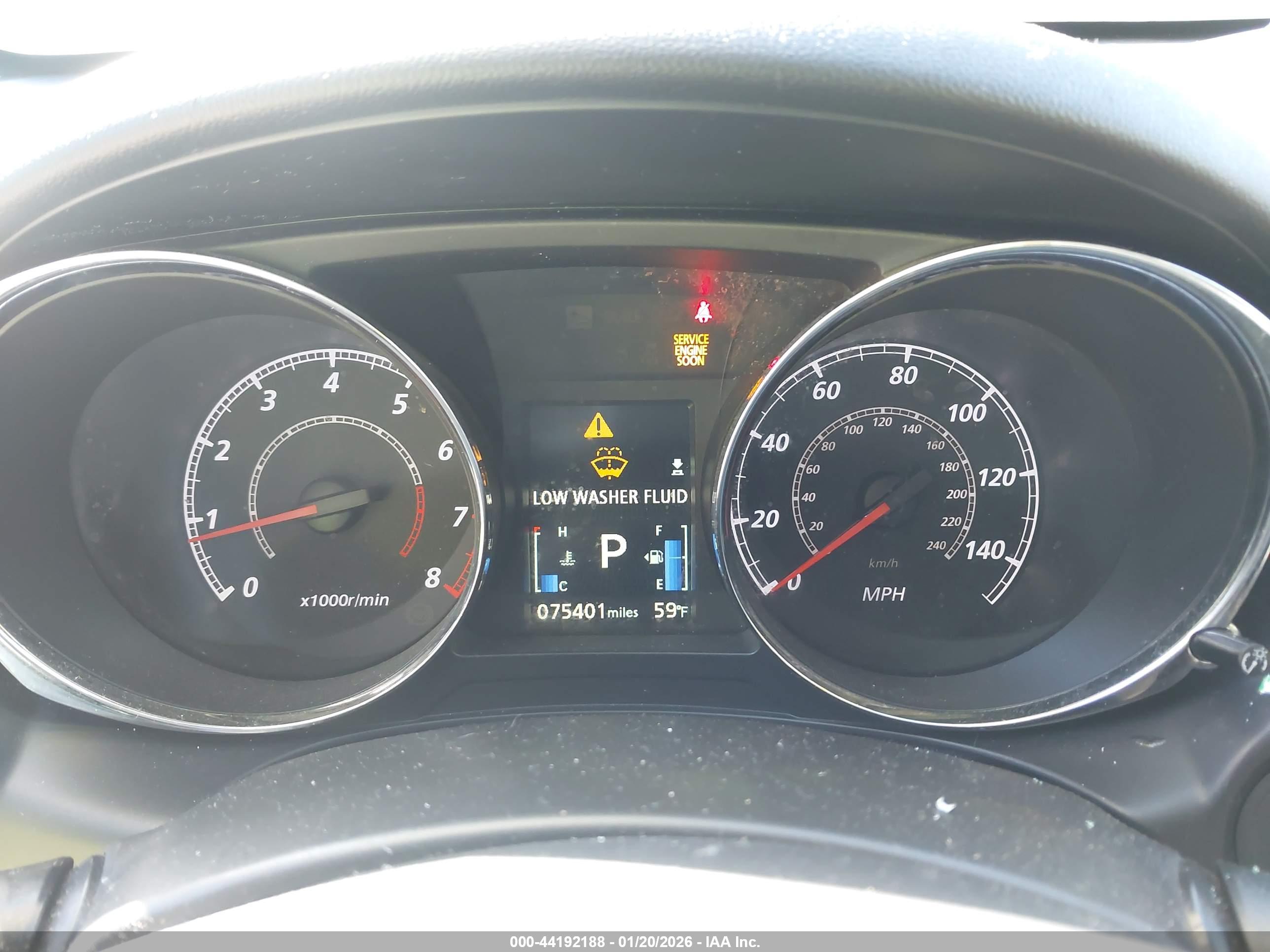 MITSUBISHI OUTLANDER image 7