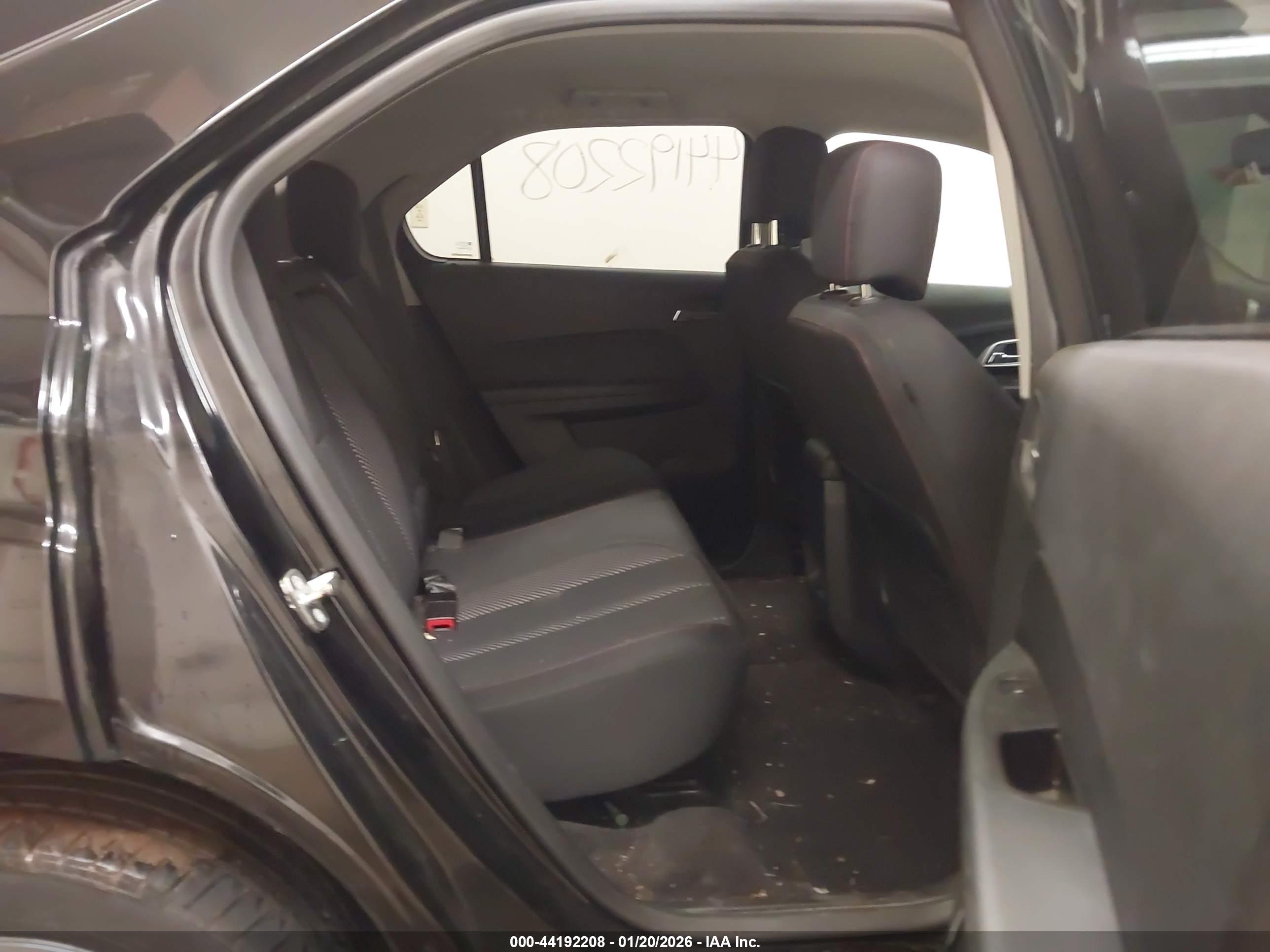CHEVROLET EQUINOX image 8