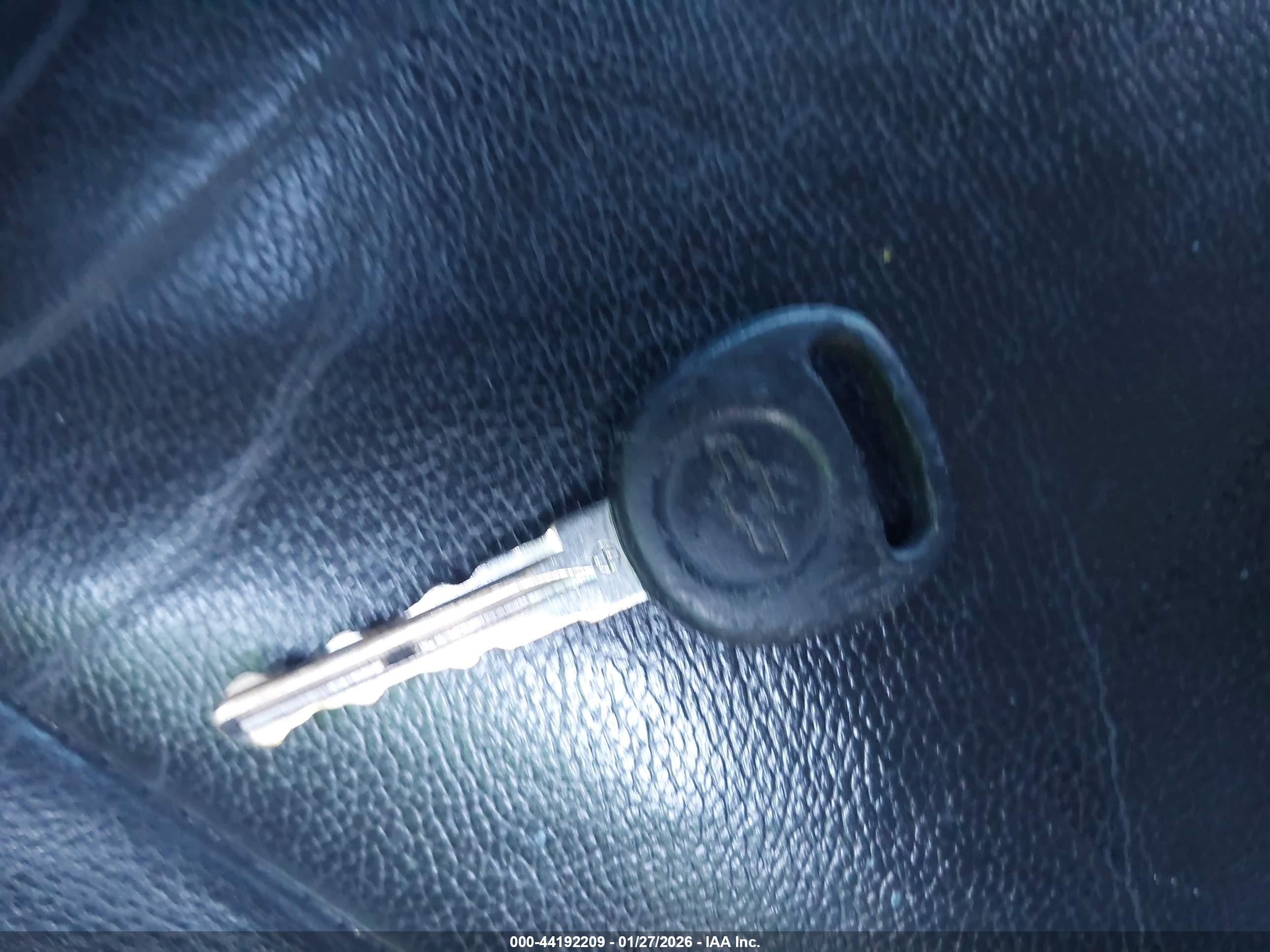 CHEVROLET TAHOE image 11