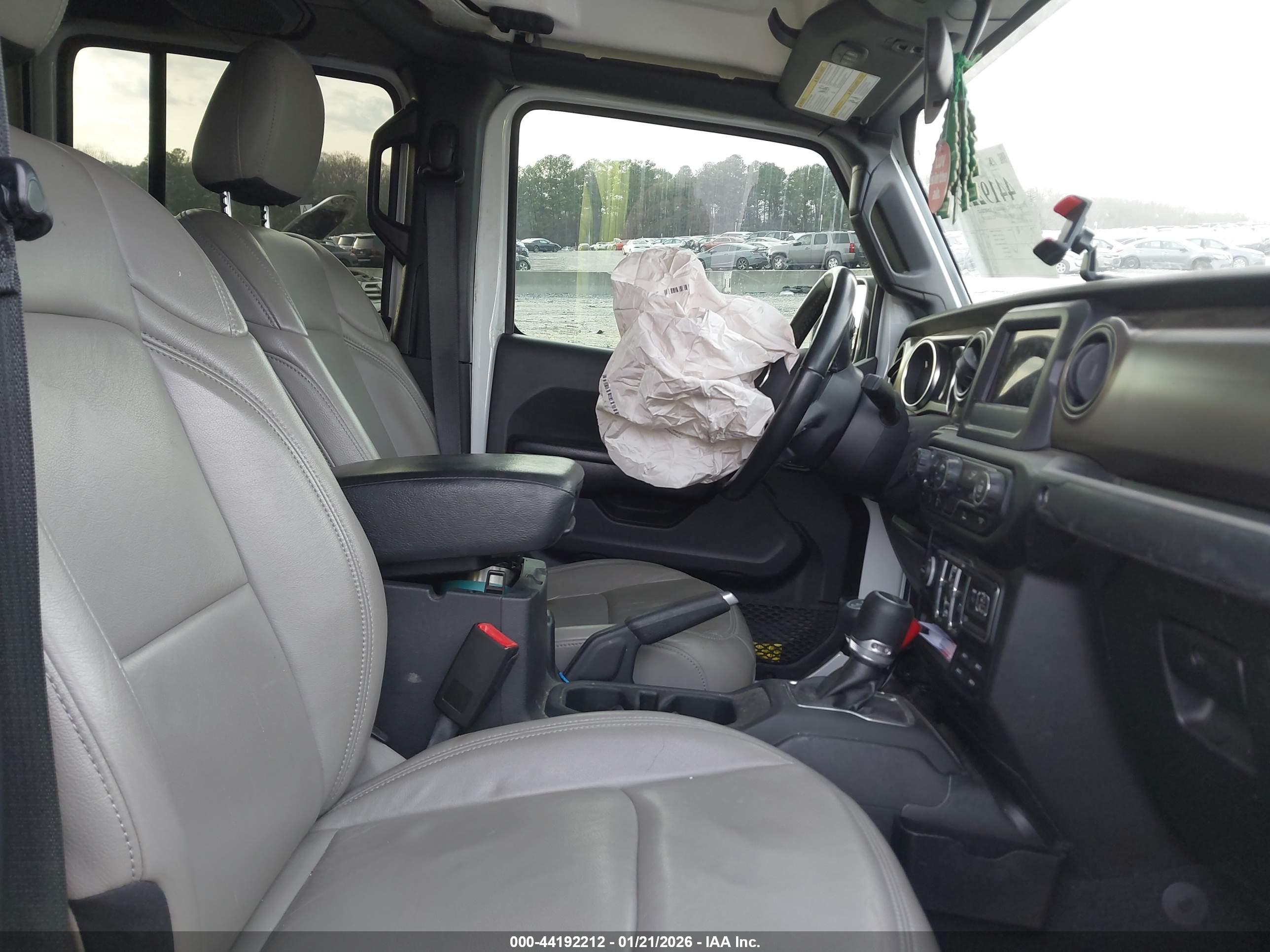 JEEP GLADIATOR image 5