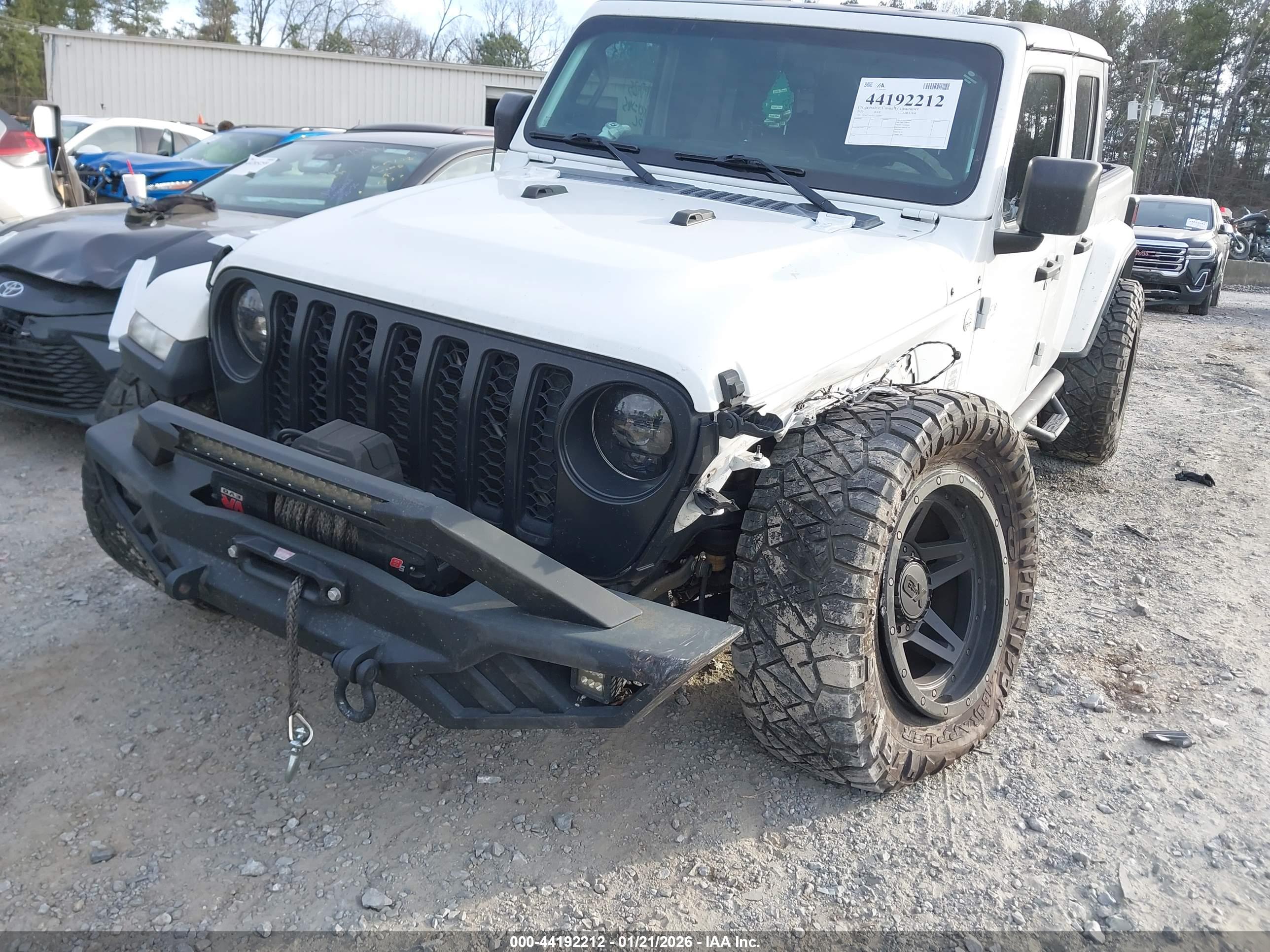 JEEP GLADIATOR image 6