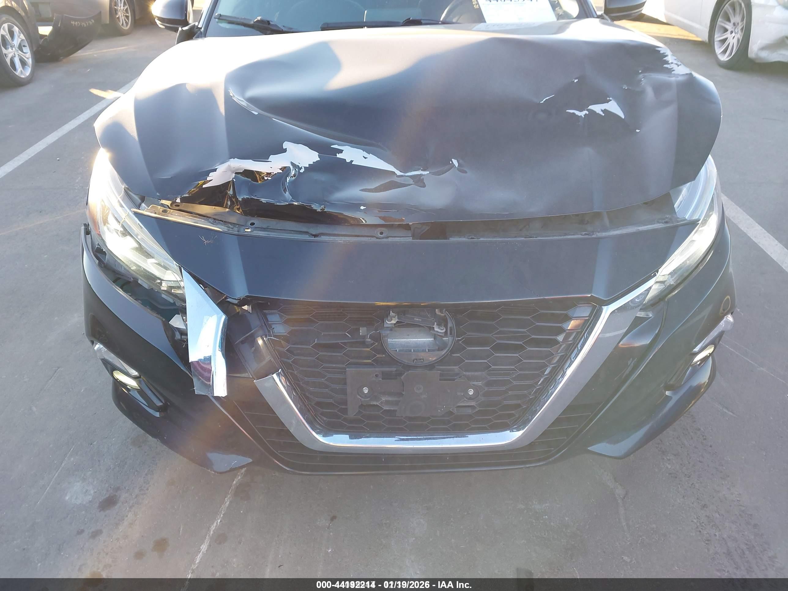 NISSAN ALTIMA image 6