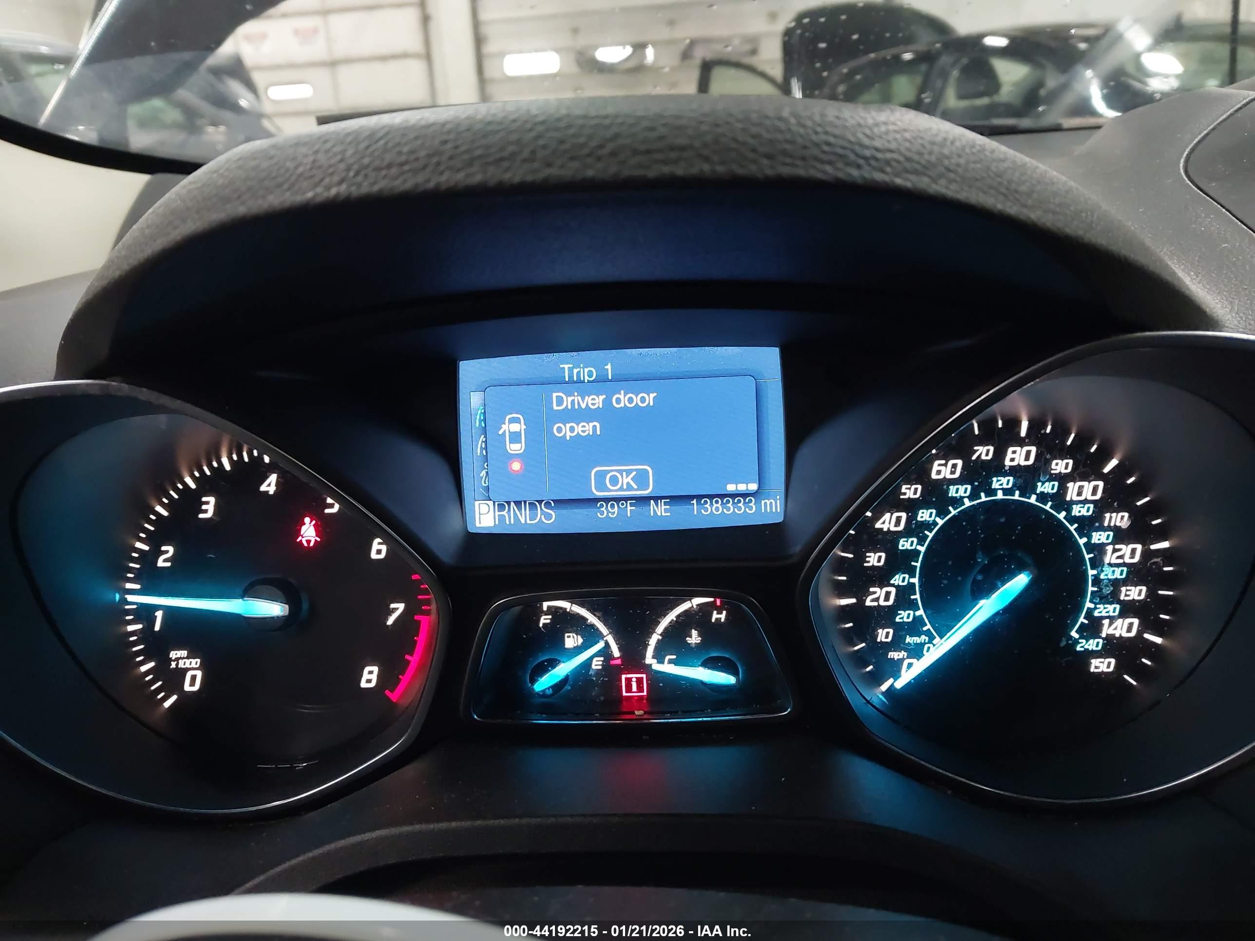 FORD ESCAPE image 7