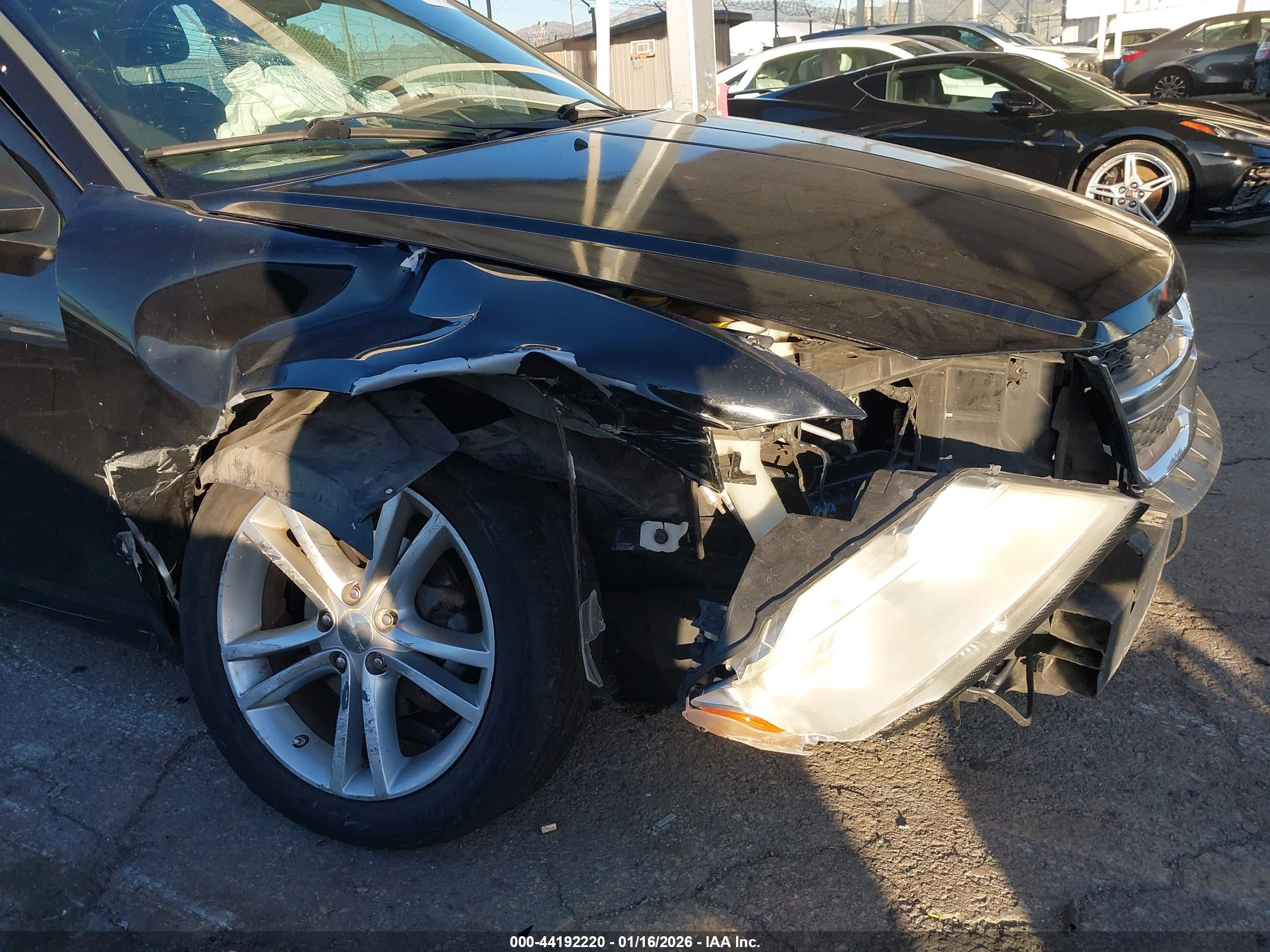 DODGE AVENGER image 6