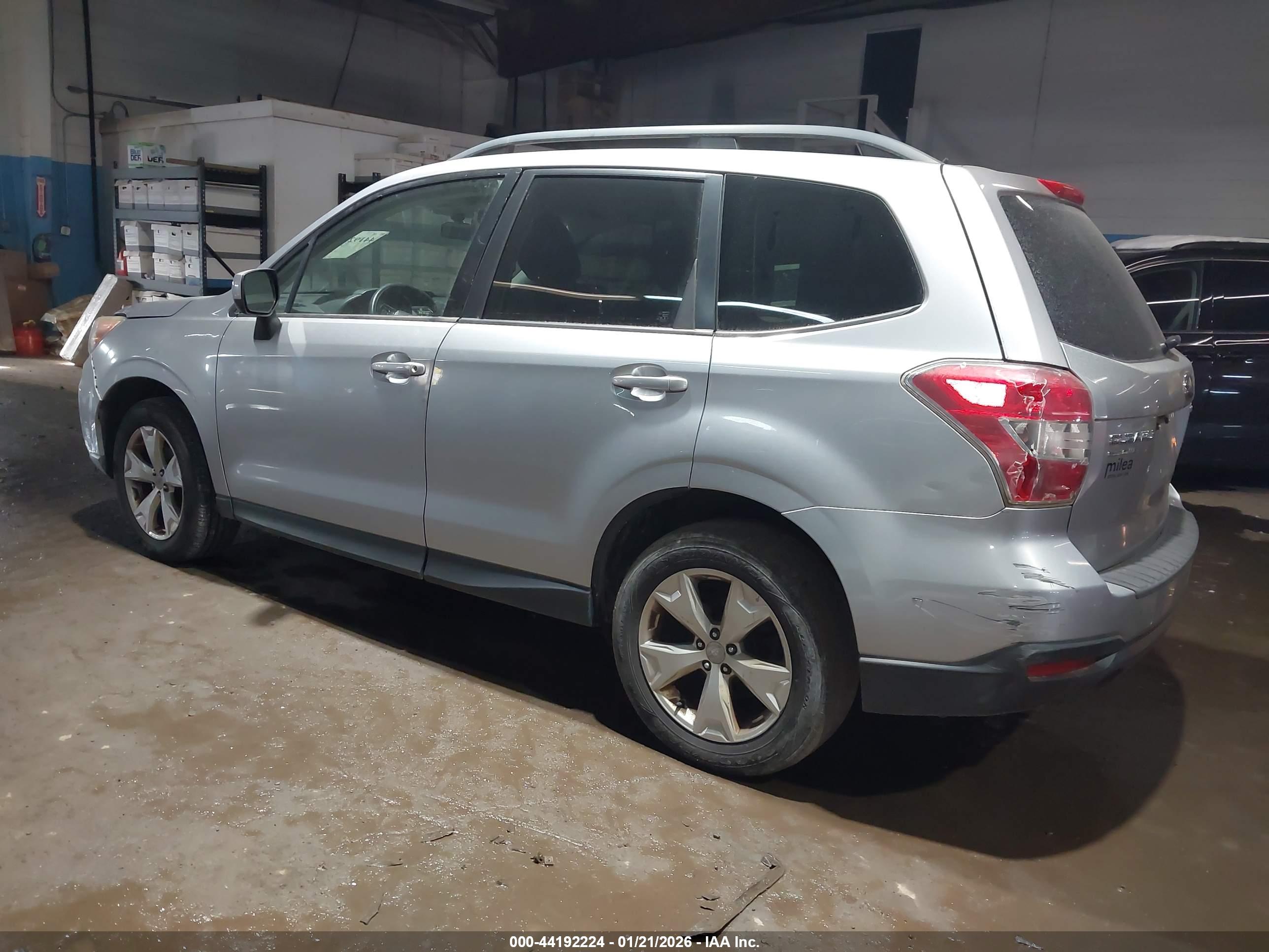 SUBARU FORESTER image 3