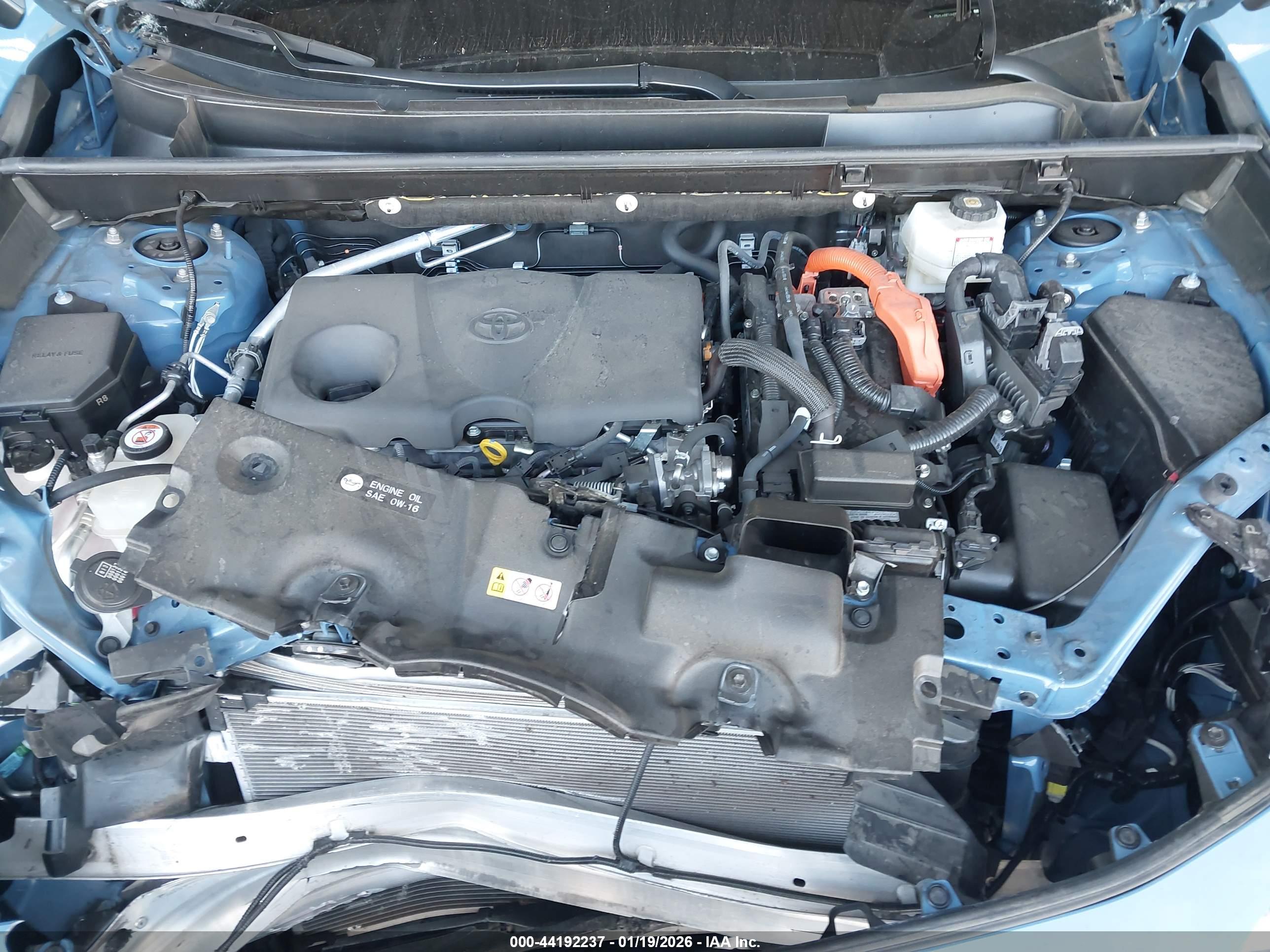 TOYOTA RAV4 image 10
