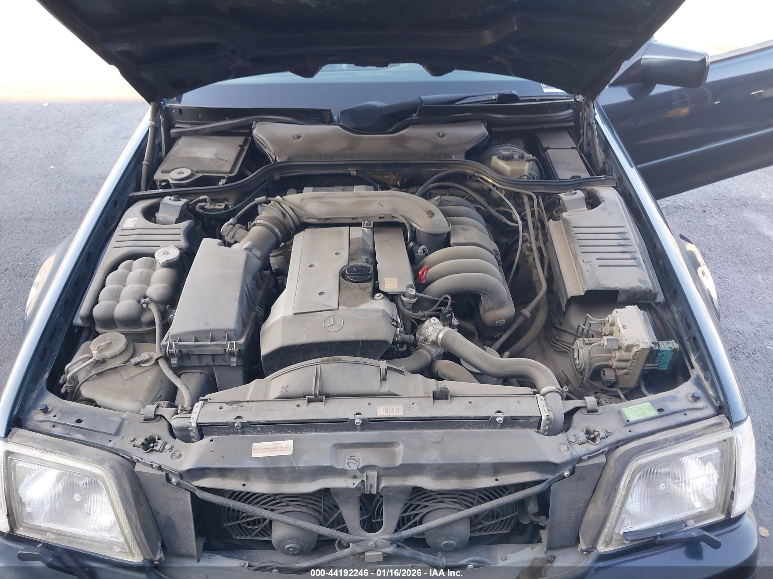 MERCEDES-BENZ SL image 10
