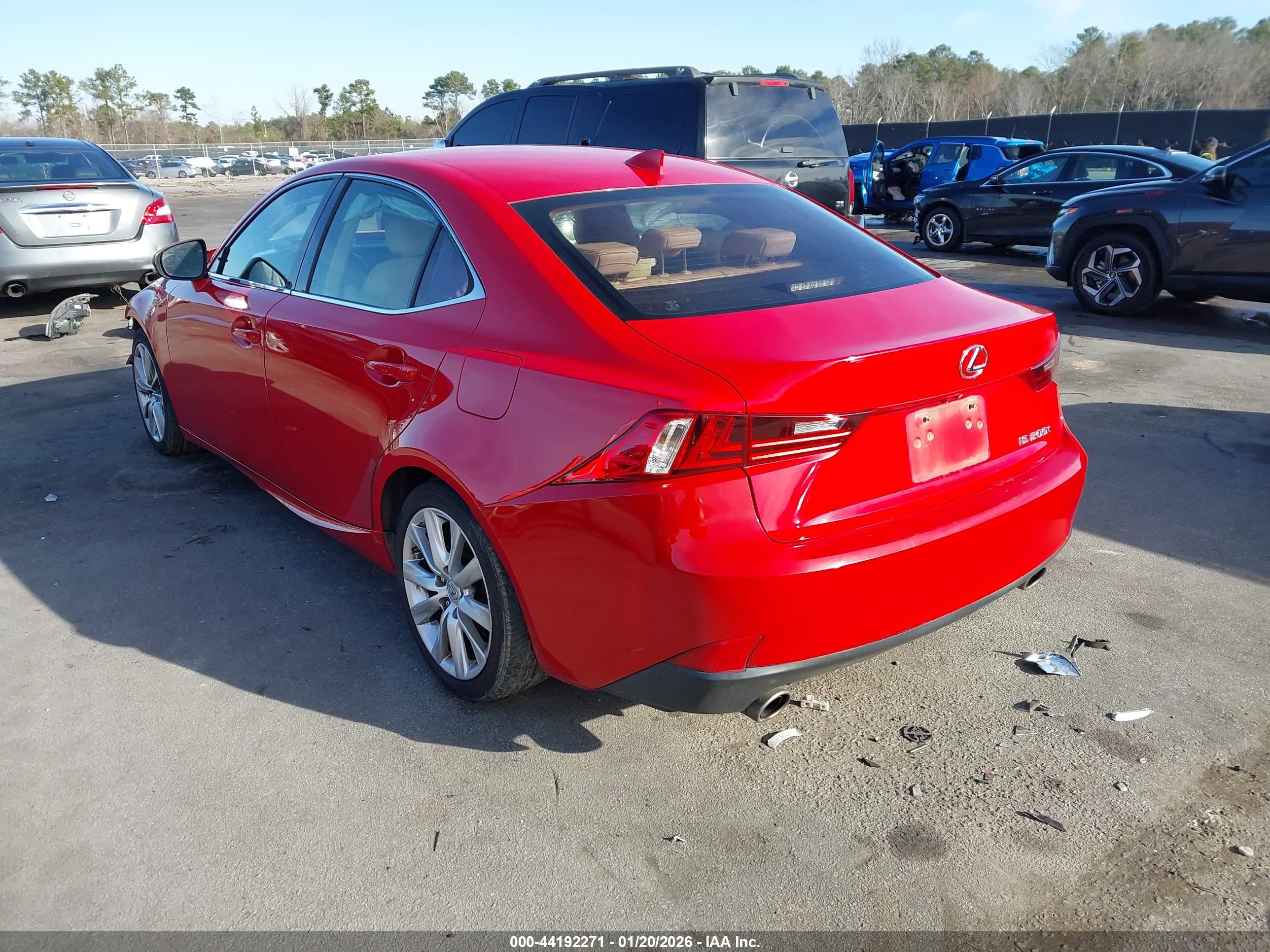 LEXUS IS image 3