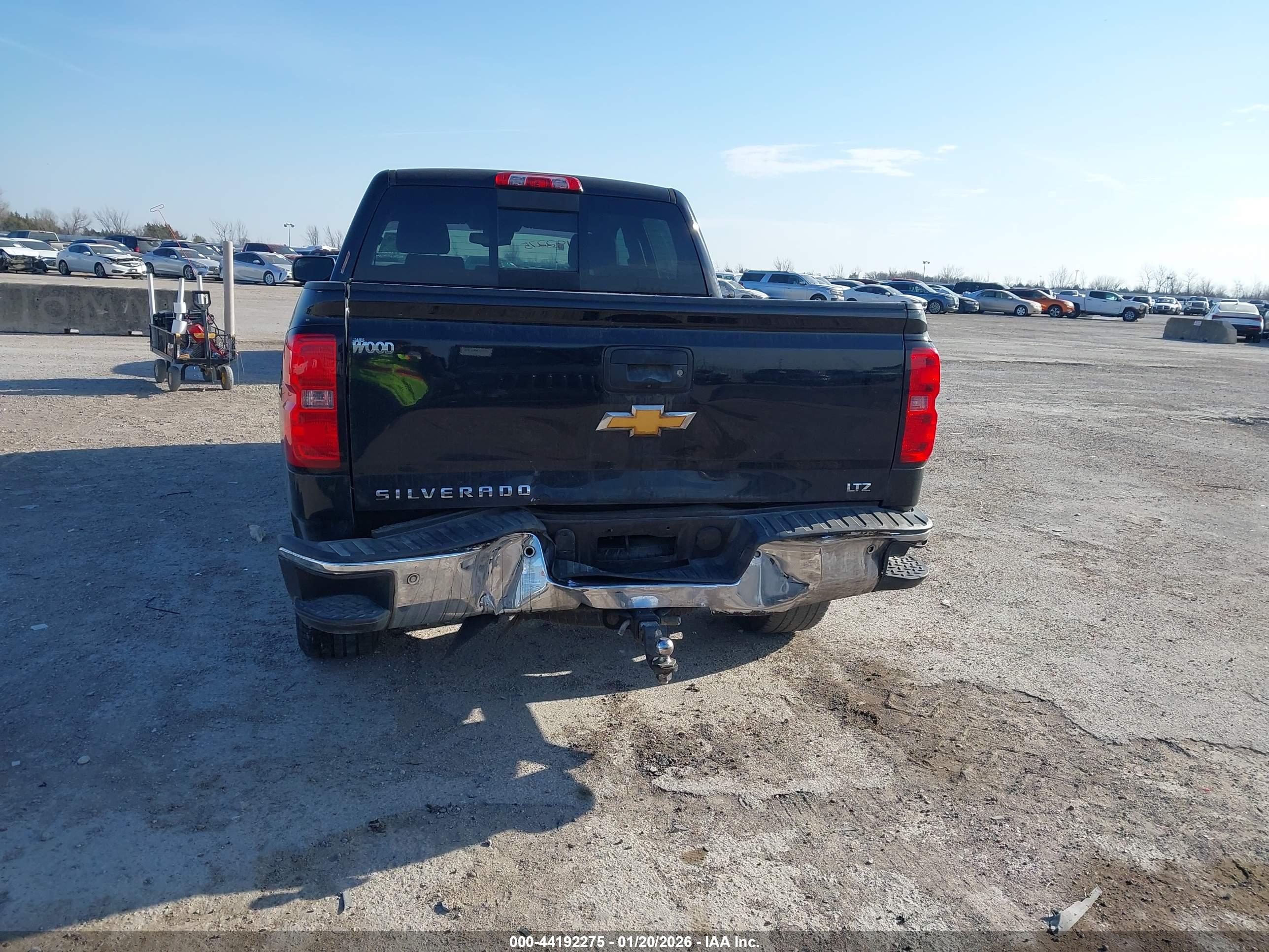 CHEVROLET SILVERADO image 6