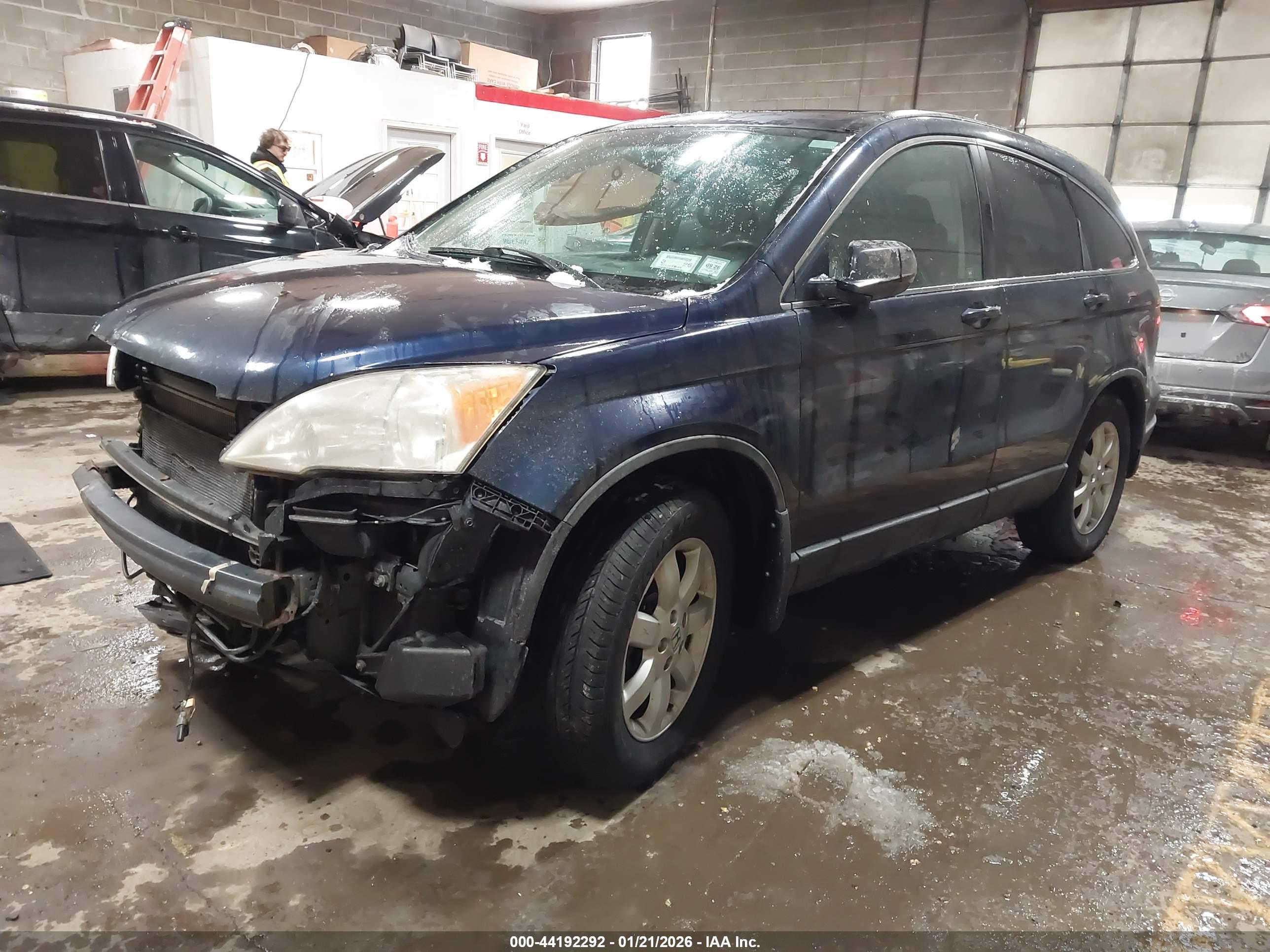 HONDA CR-V image 2