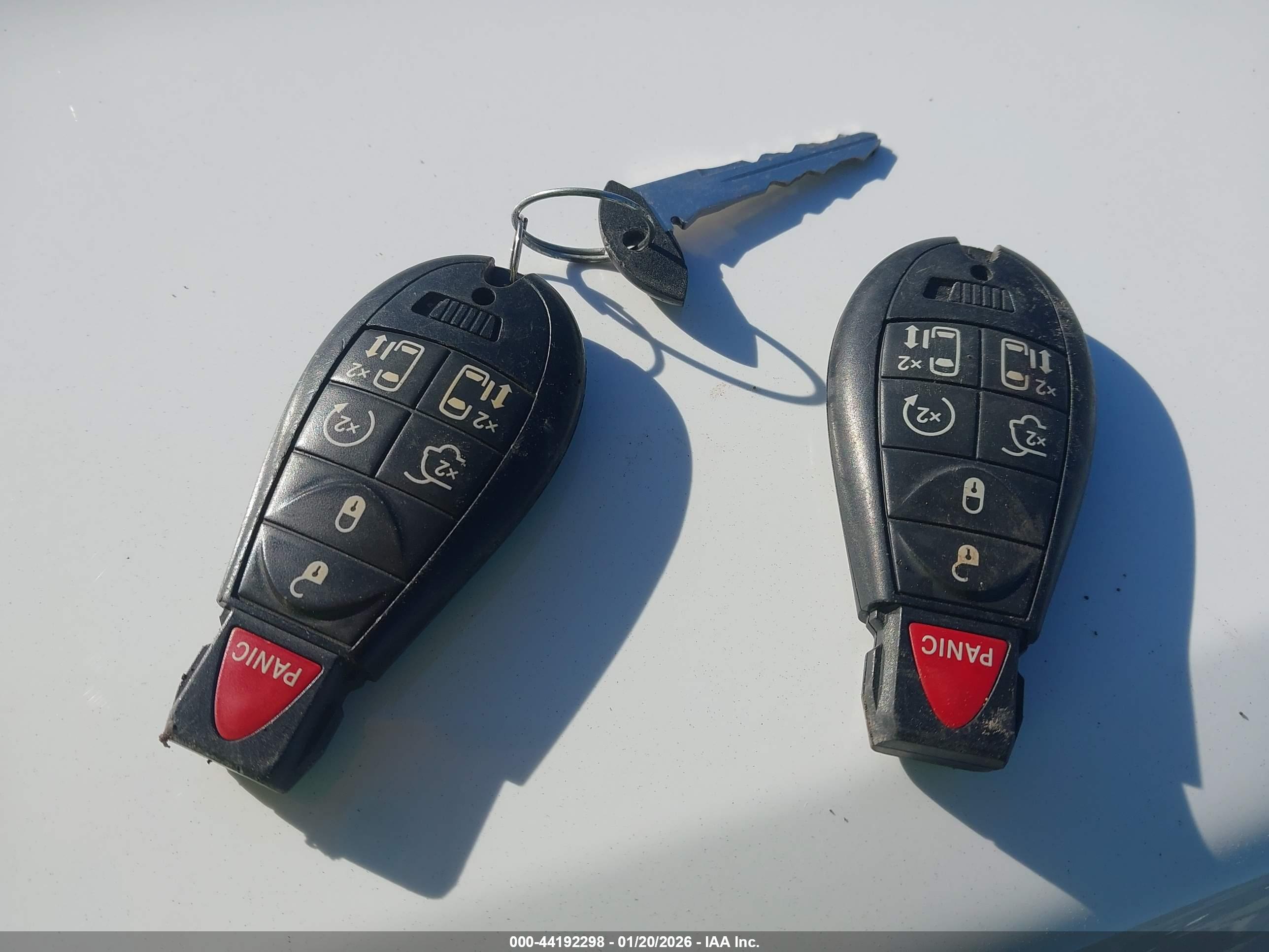 CHRYSLER TOWN image 11