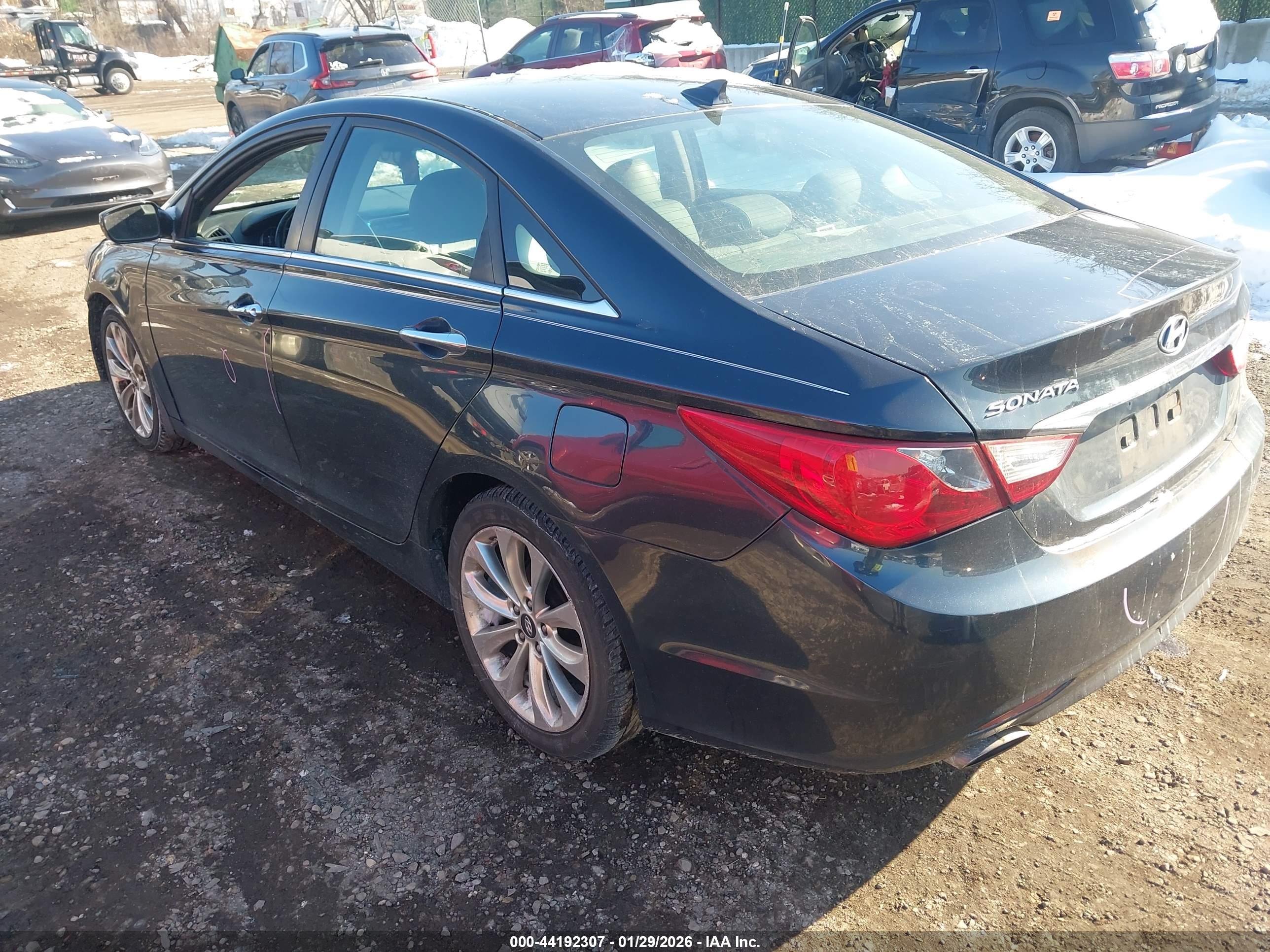 HYUNDAI SONATA image 3