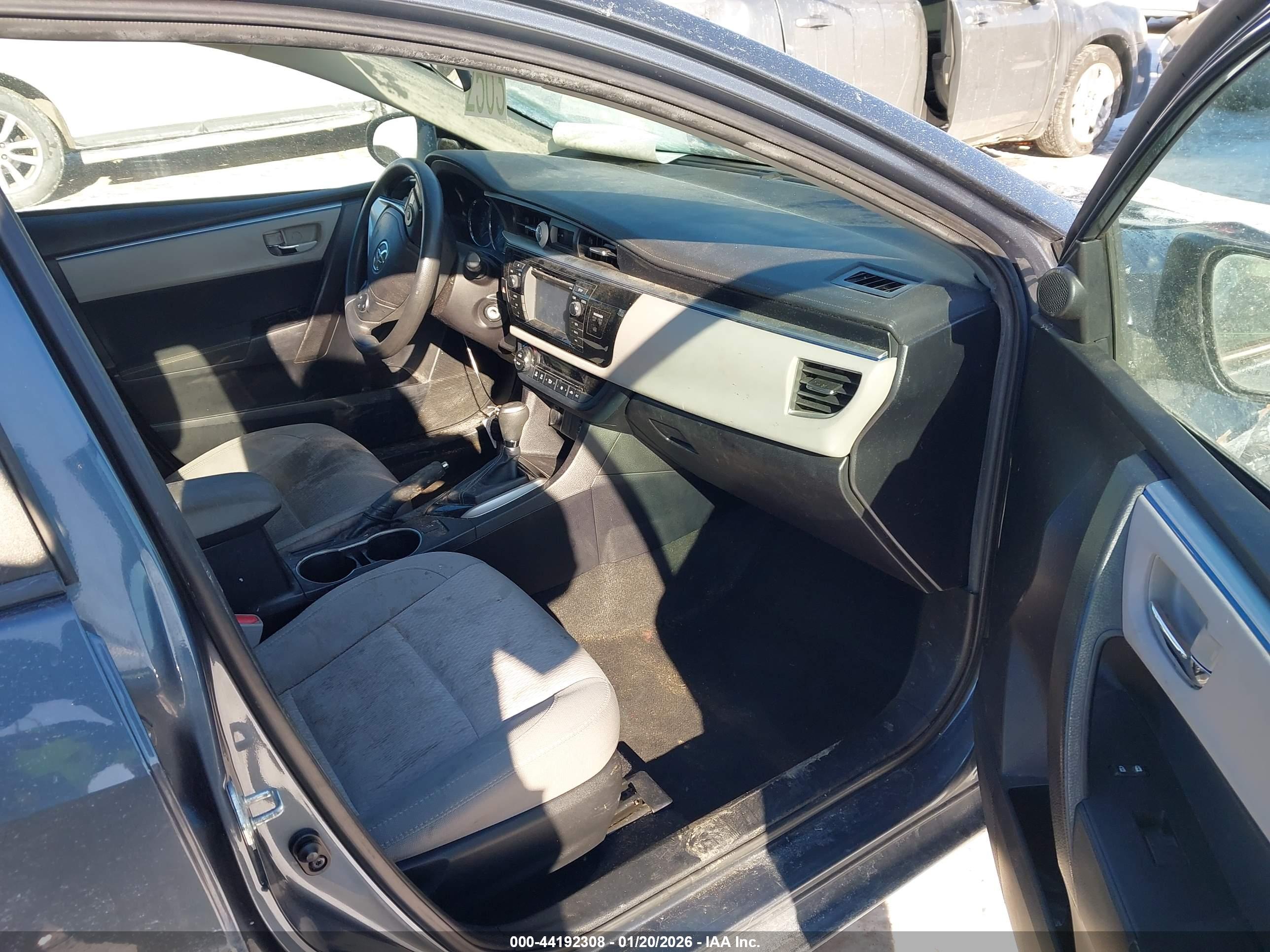 TOYOTA COROLLA image 5