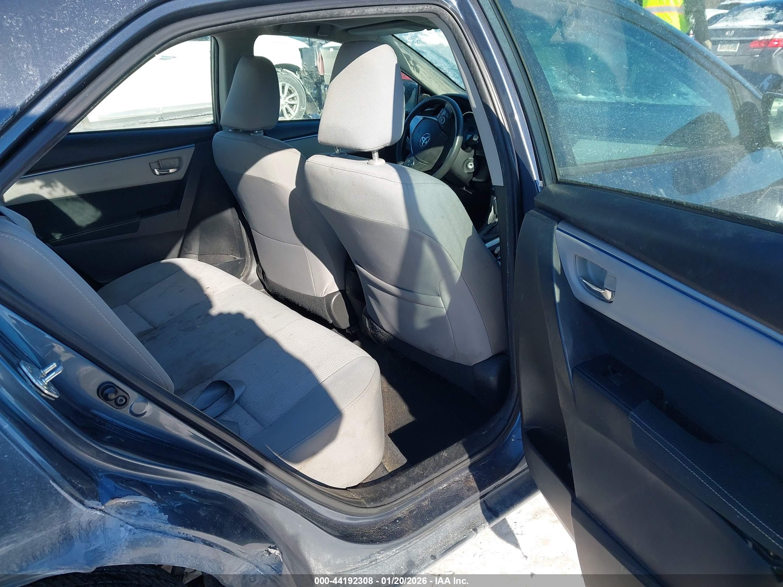 TOYOTA COROLLA image 8