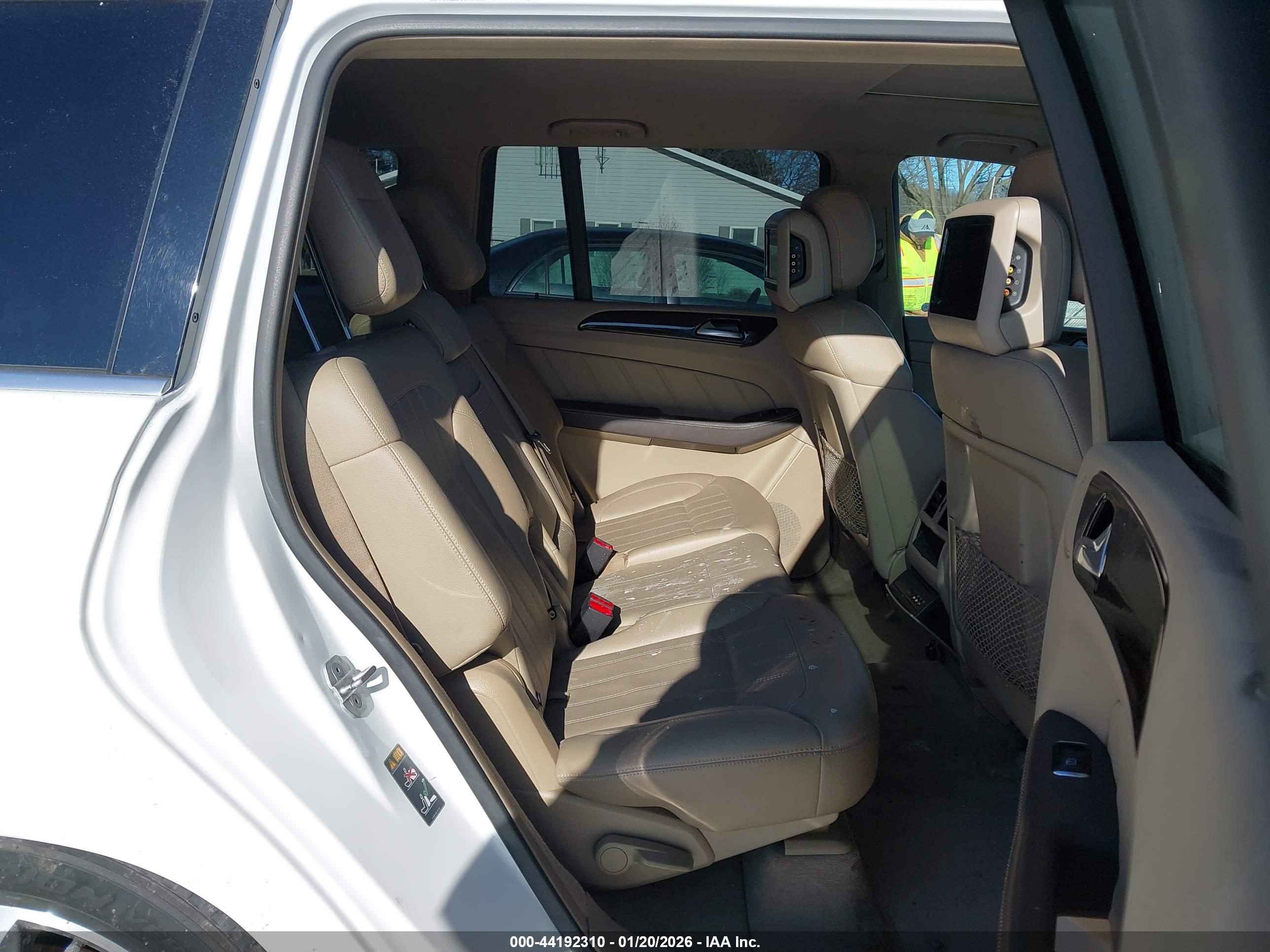 MERCEDES-BENZ GL image 8