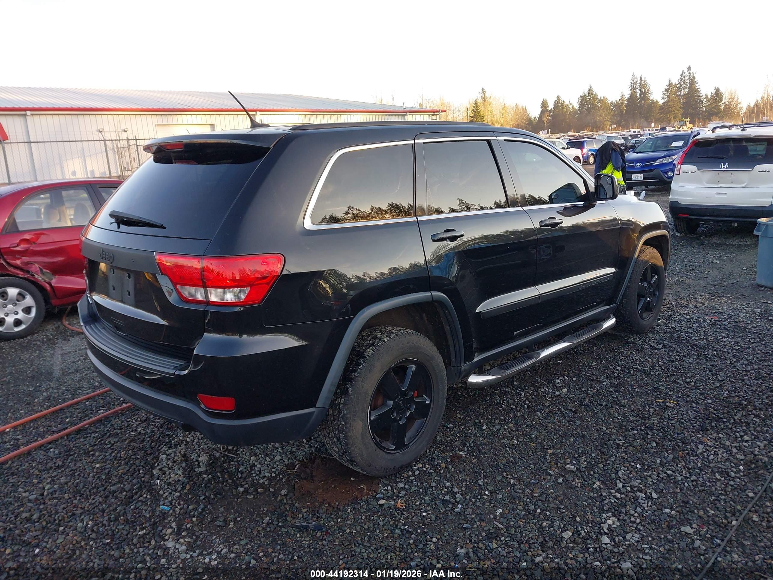 JEEP GRAND image 4