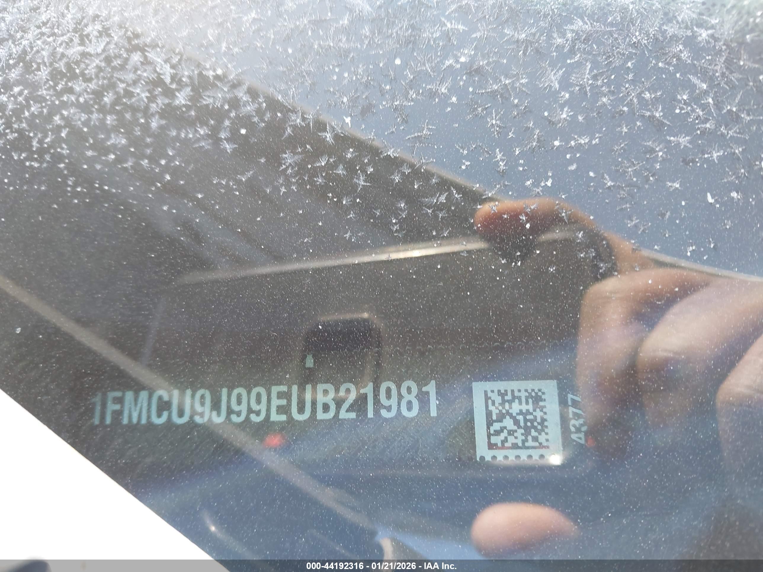 FORD ESCAPE image 9