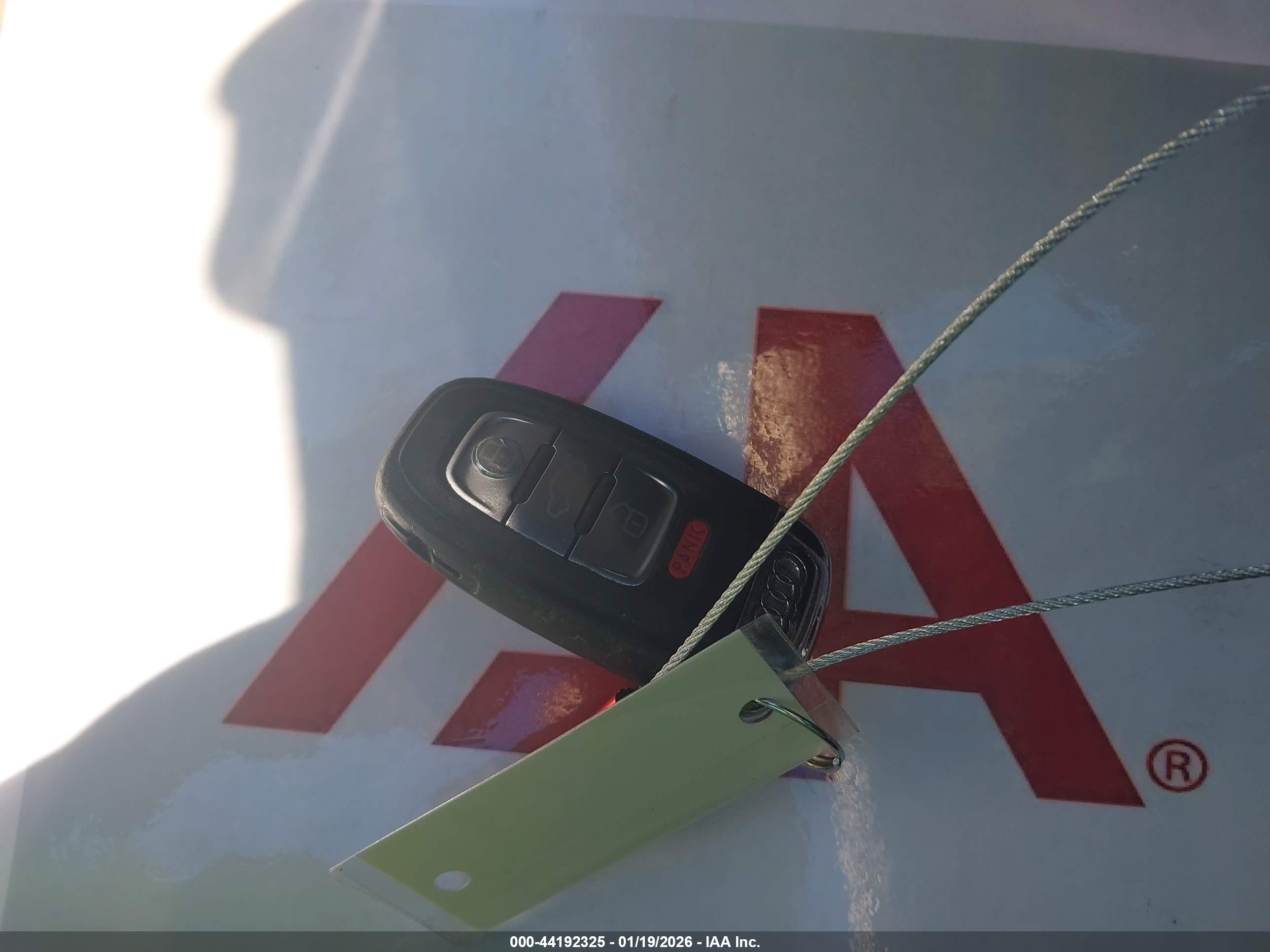 AUDI A4 image 11