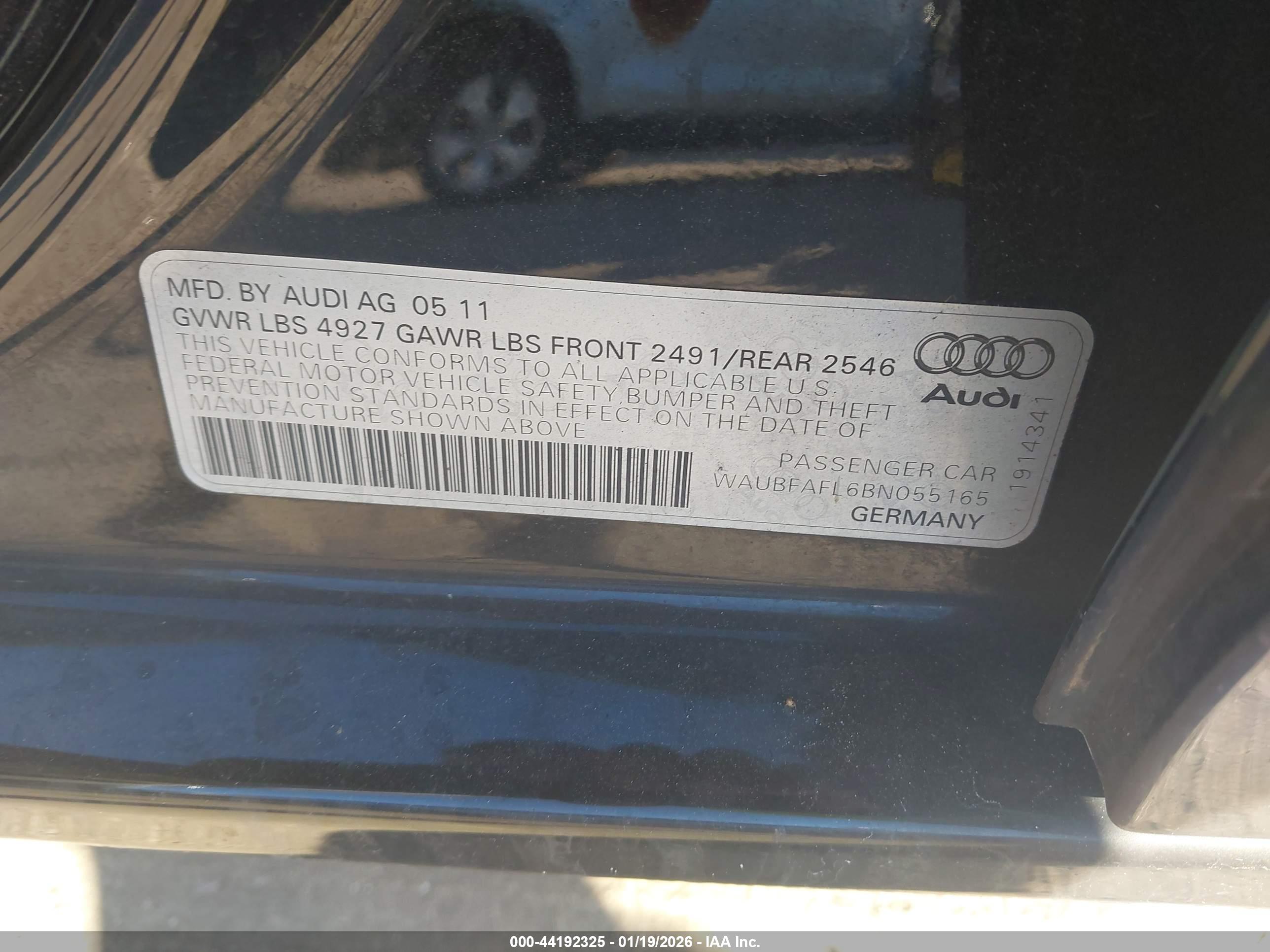 AUDI A4 image 9