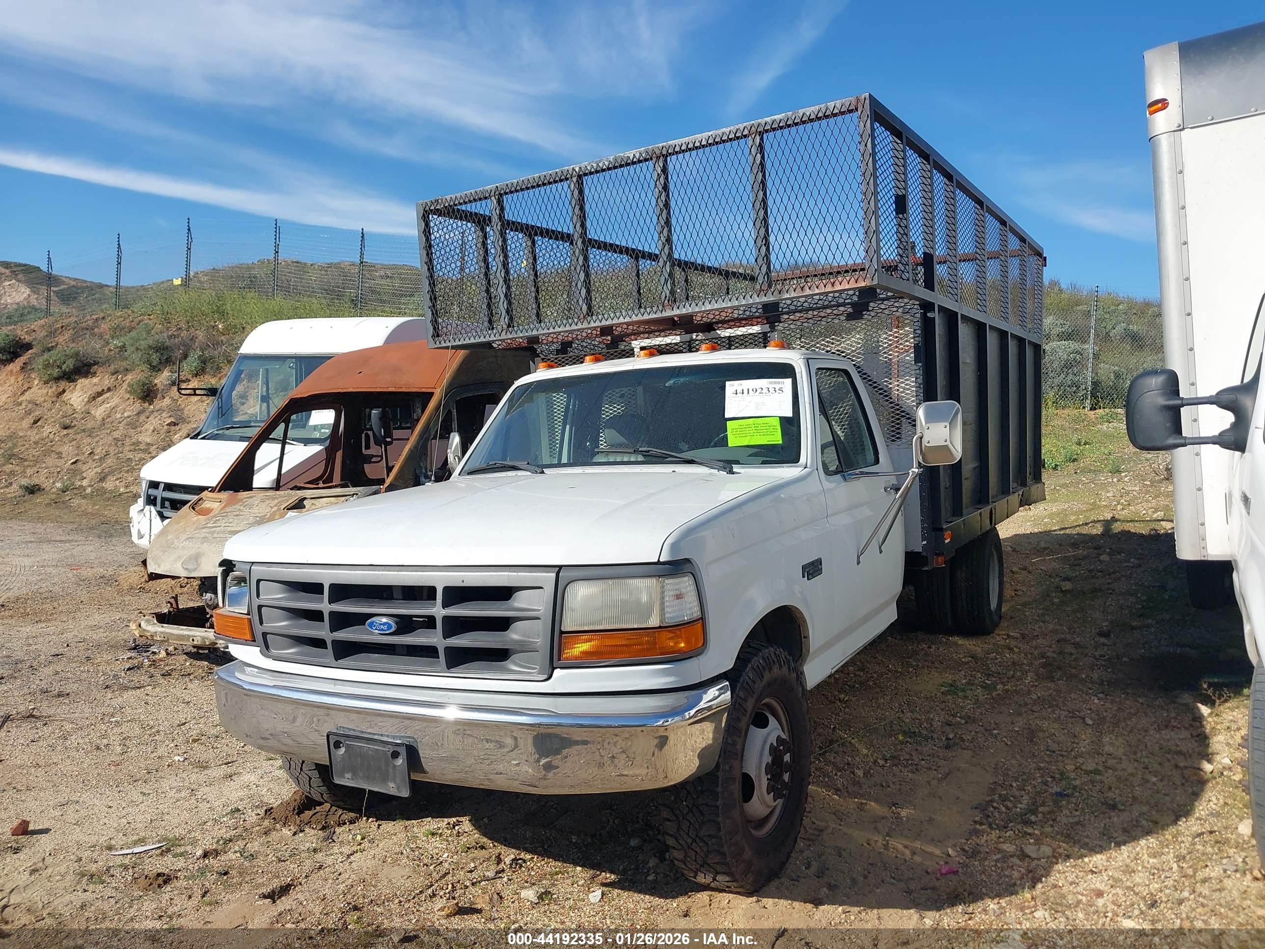 FORD F350 image 2