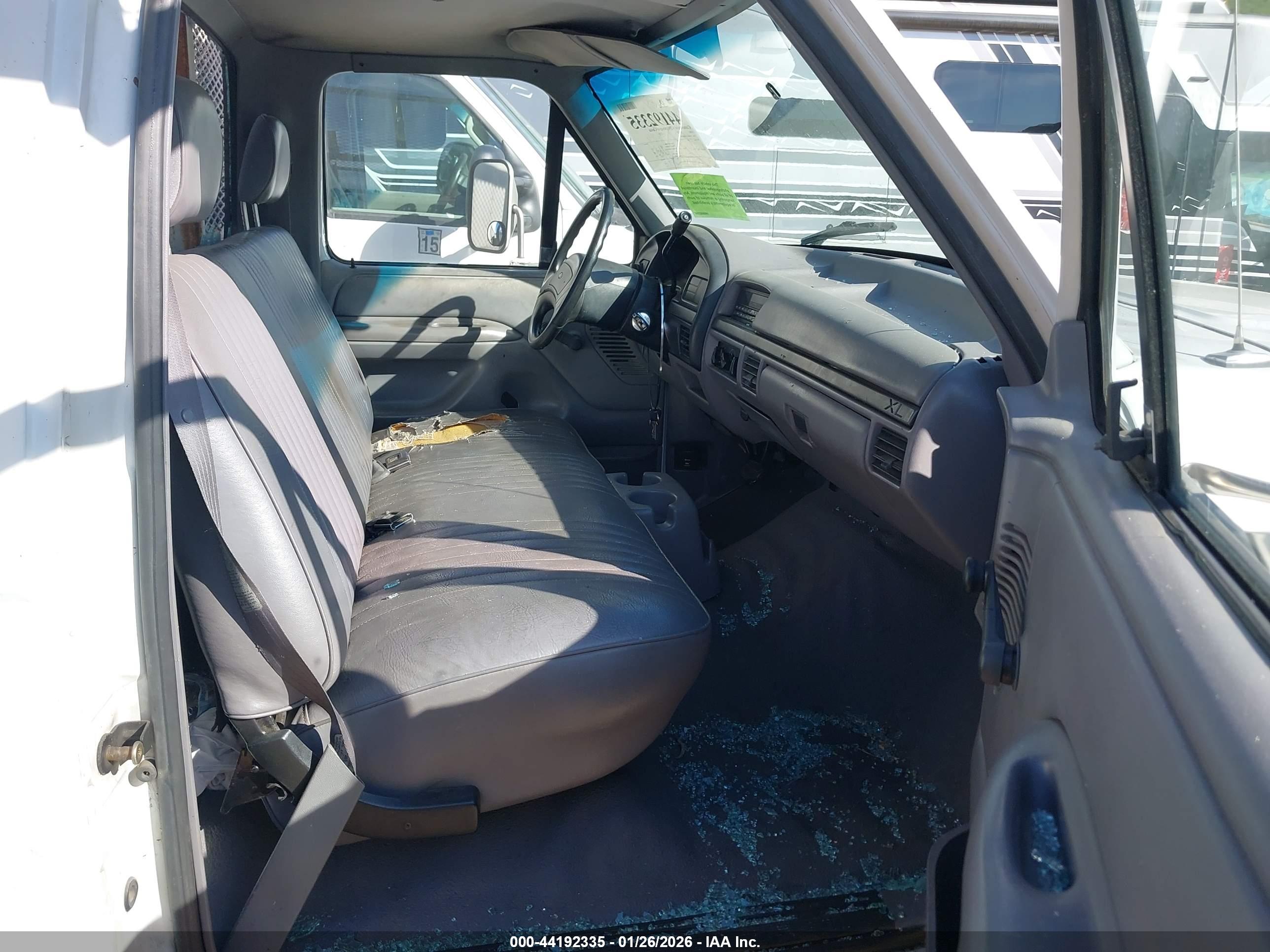 FORD F350 image 8