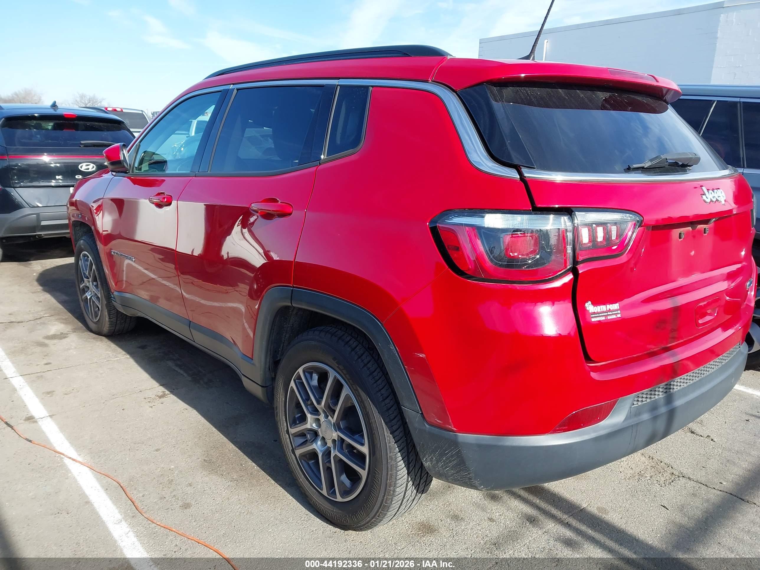 JEEP COMPASS image 3