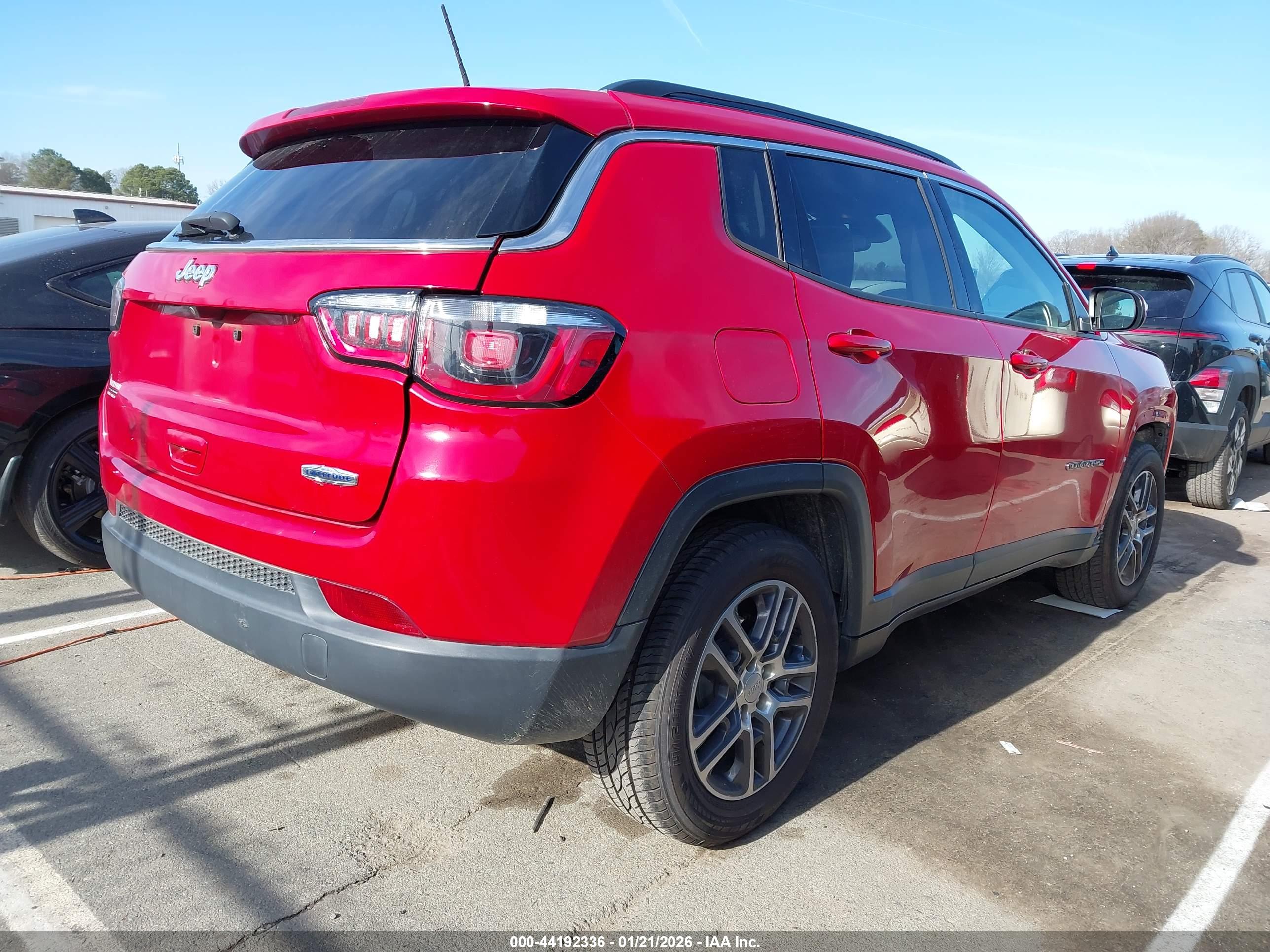 JEEP COMPASS image 4