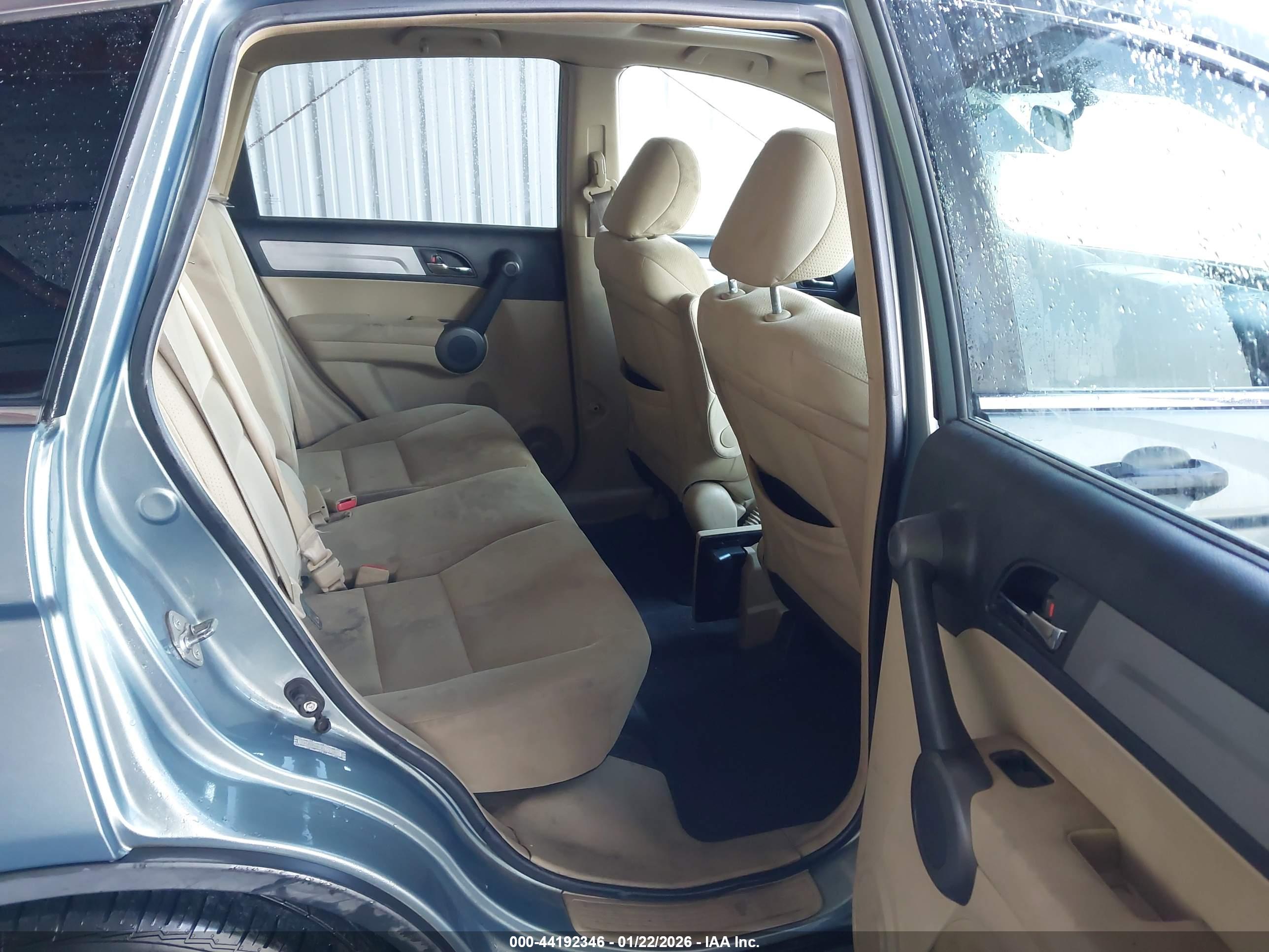 HONDA CR-V image 8