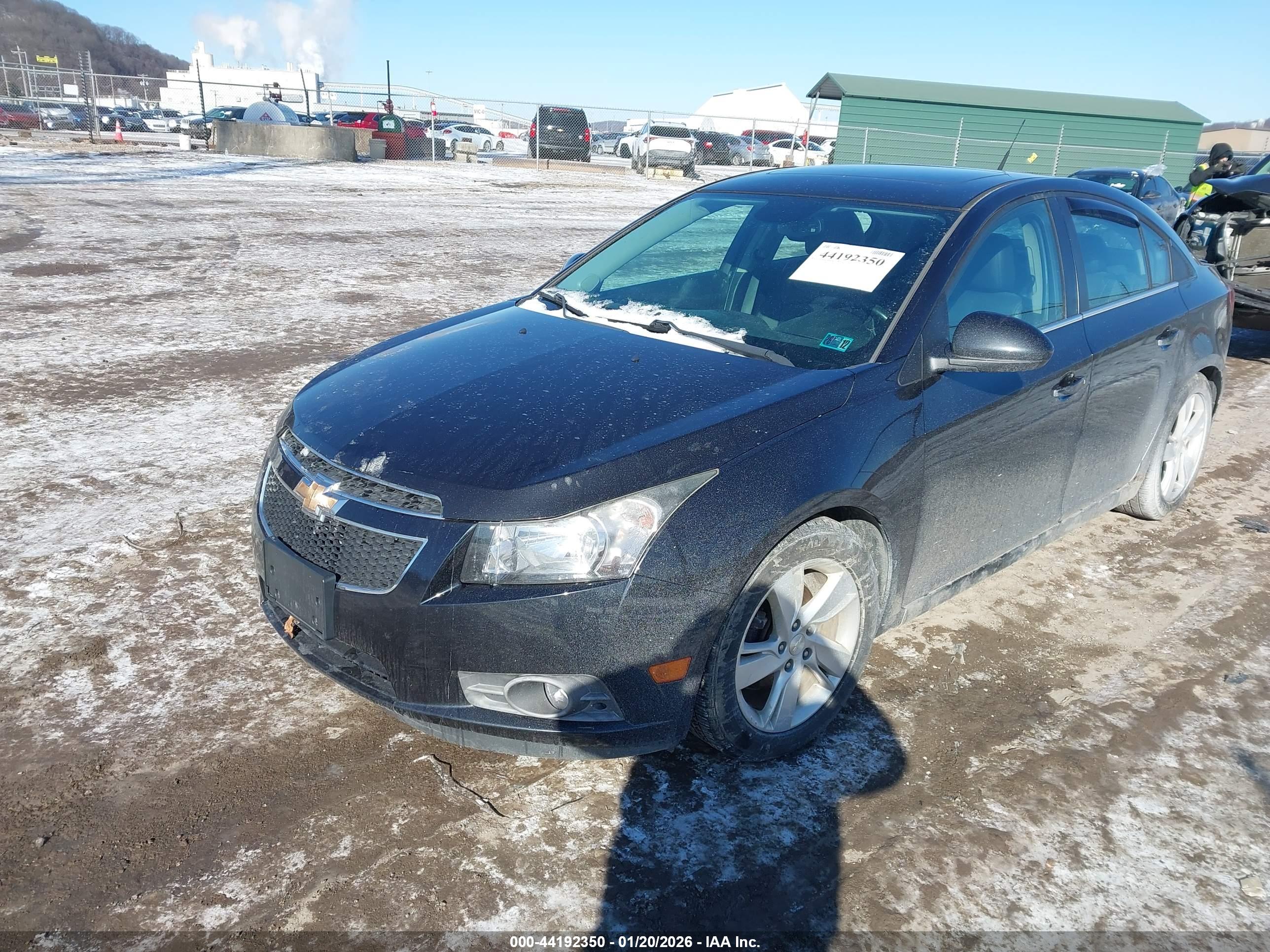 CHEVROLET CRUZE image 2