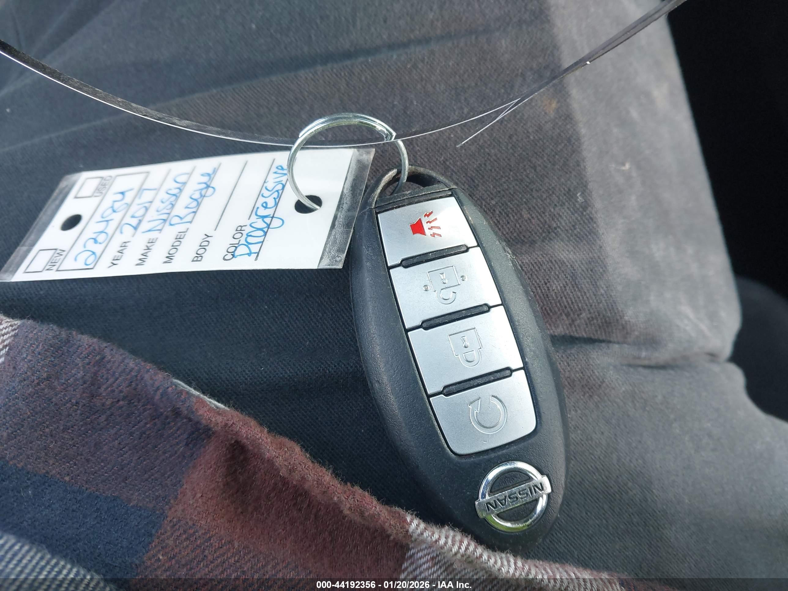 NISSAN ROGUE image 11