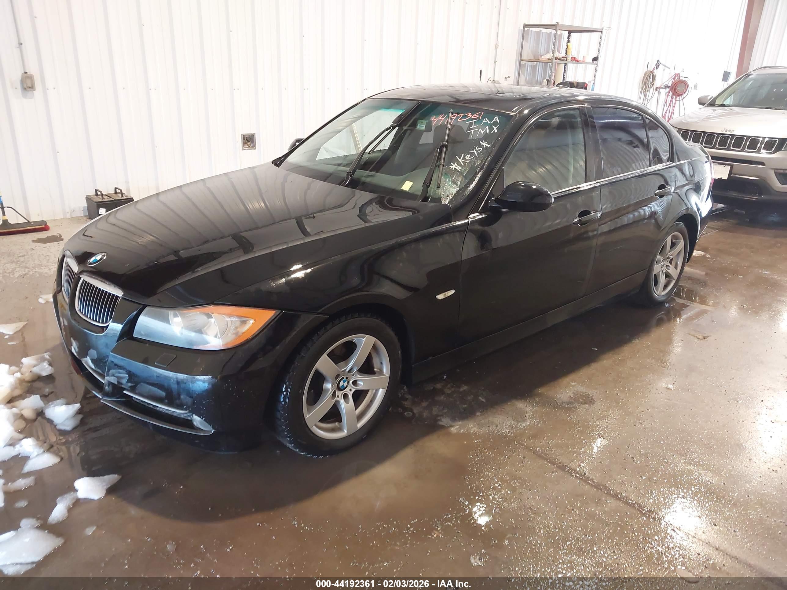 BMW 328XI image 2
