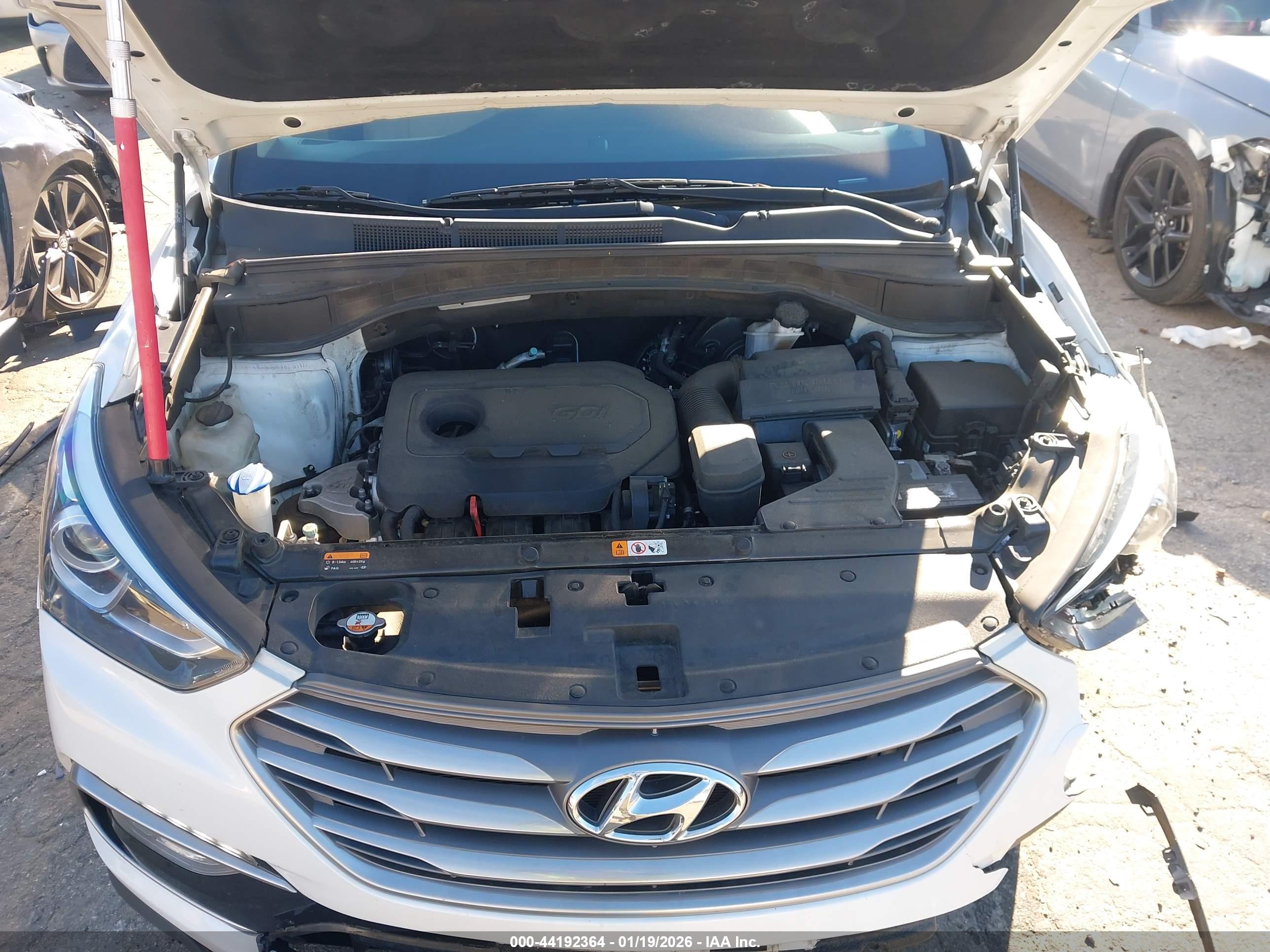 HYUNDAI SANTA image 10