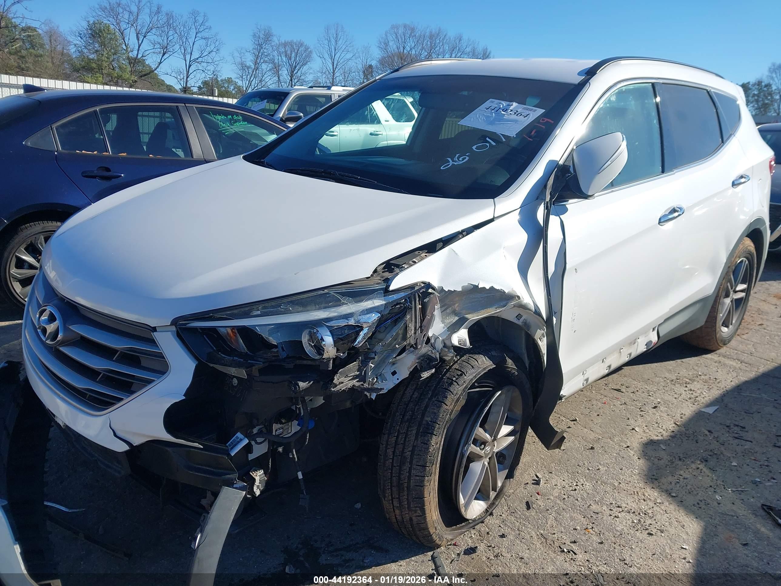 HYUNDAI SANTA image 6