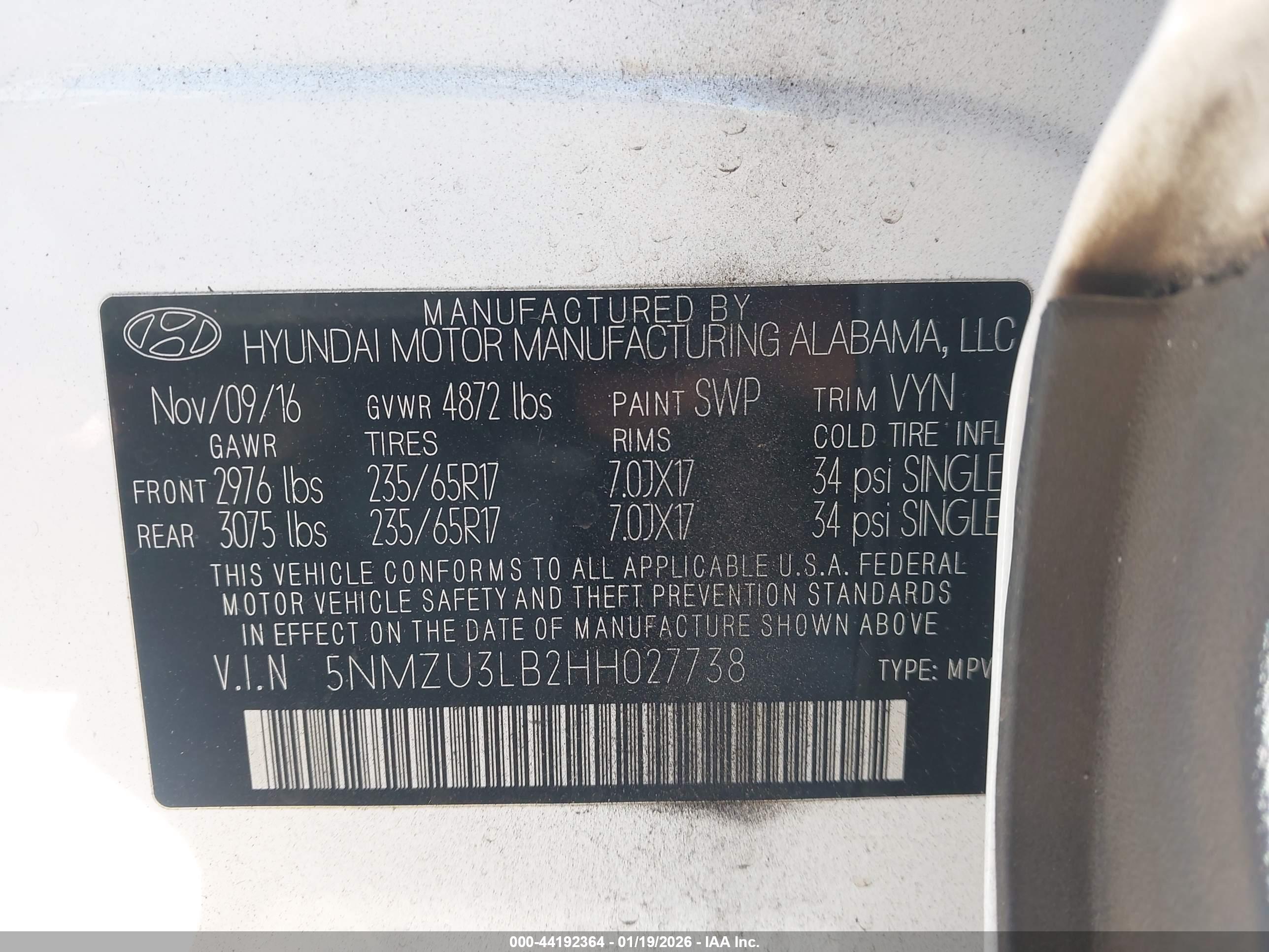 HYUNDAI SANTA image 9